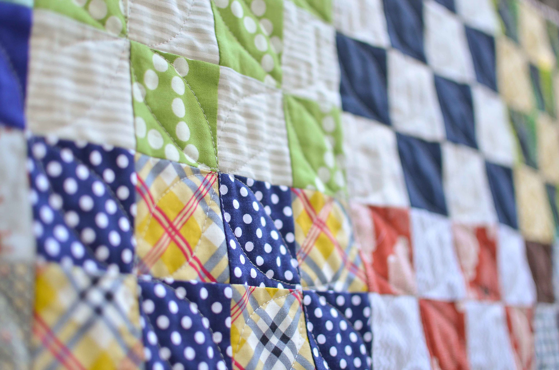 16 Patch Baby Quilt - Kitchen Table Quilting