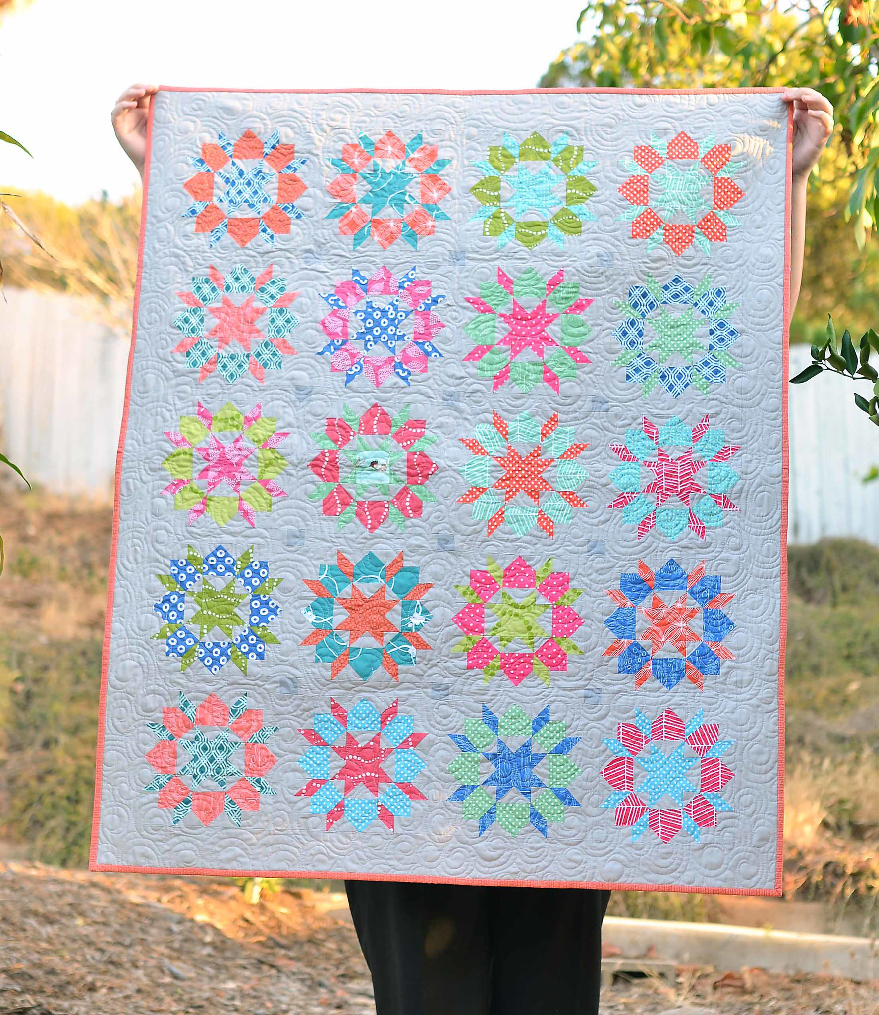 Mini Swoon Quilt - Kitchen Table Quilting