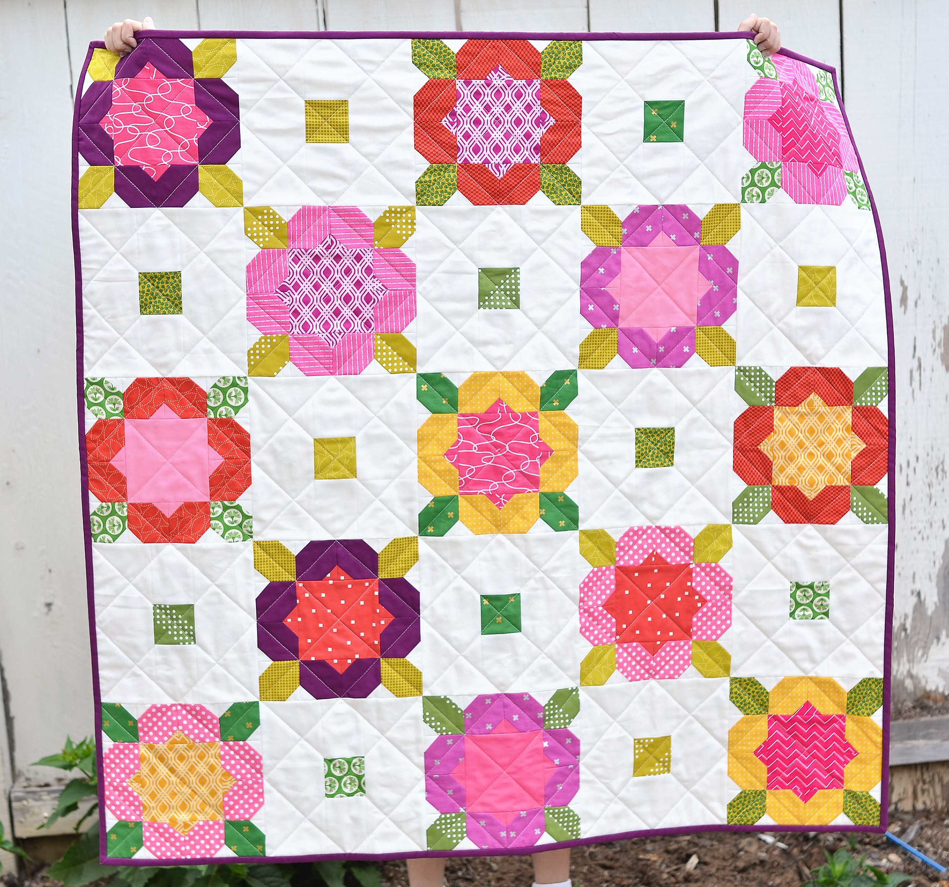 Flower Garden Quilt - Kitchen Table Quilting