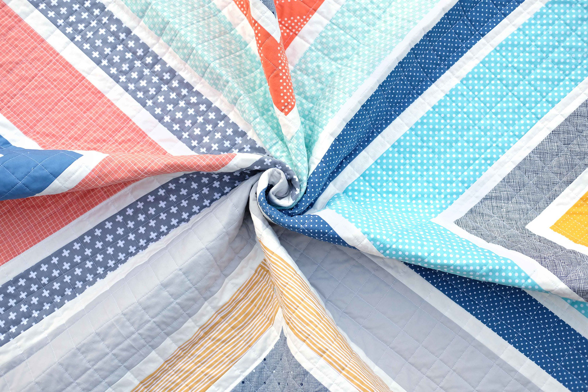 The Sylvie Quilt Baby Version - Kitchen Table Quilting