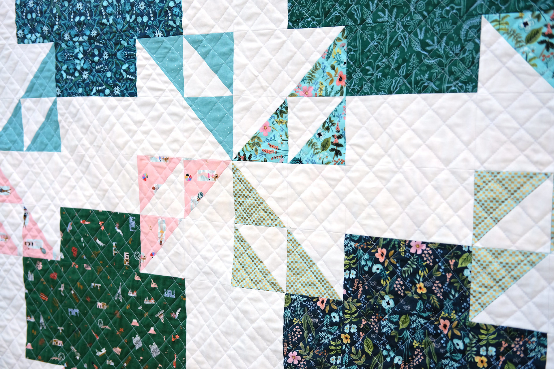 June Giant Block Quilt - Kitchen Table Quilting