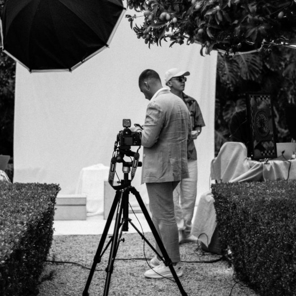 Behind the Scenes - Photo by Katja Meuli
