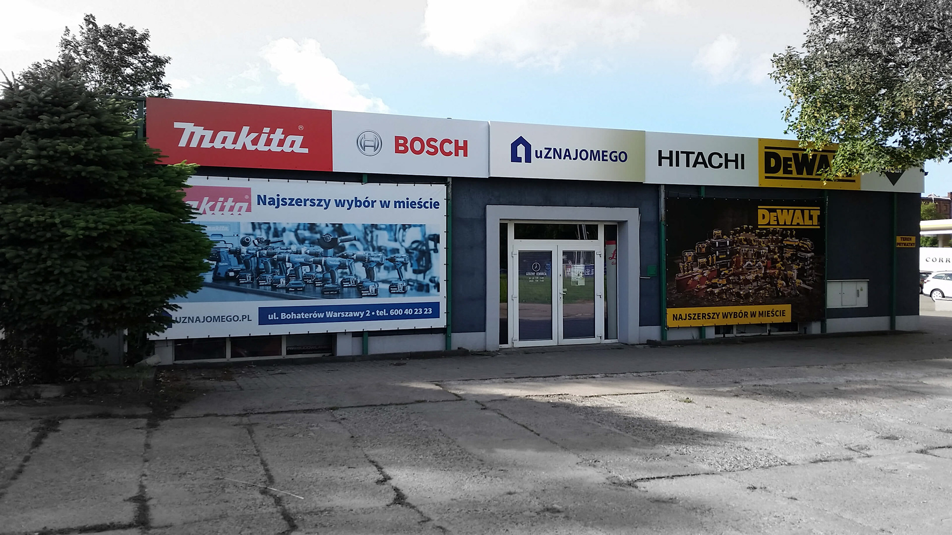 szyldy i kaseton z dibondu szczotkowanego - podświetlenie LED oraz banery reklamowe