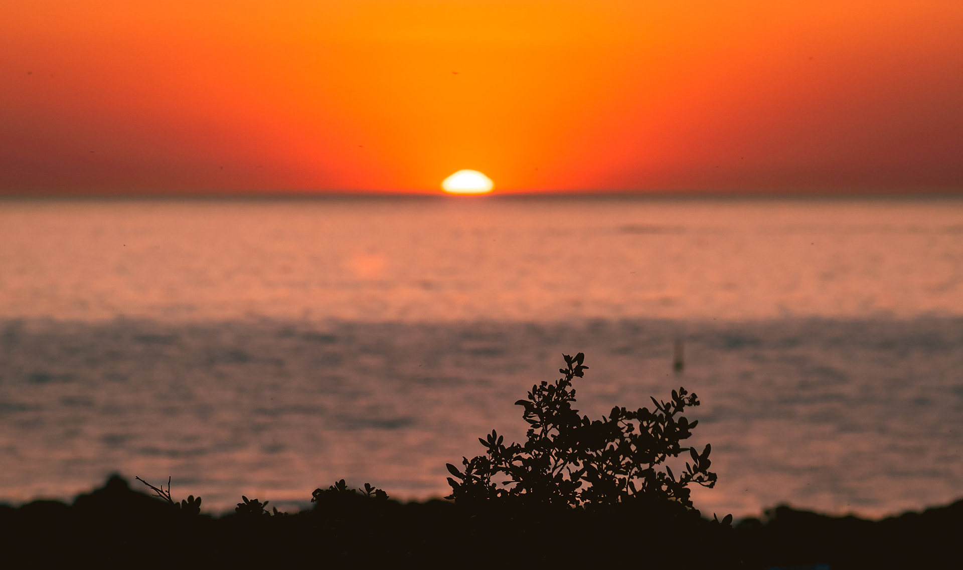 Sun down at Whitfords Beach
