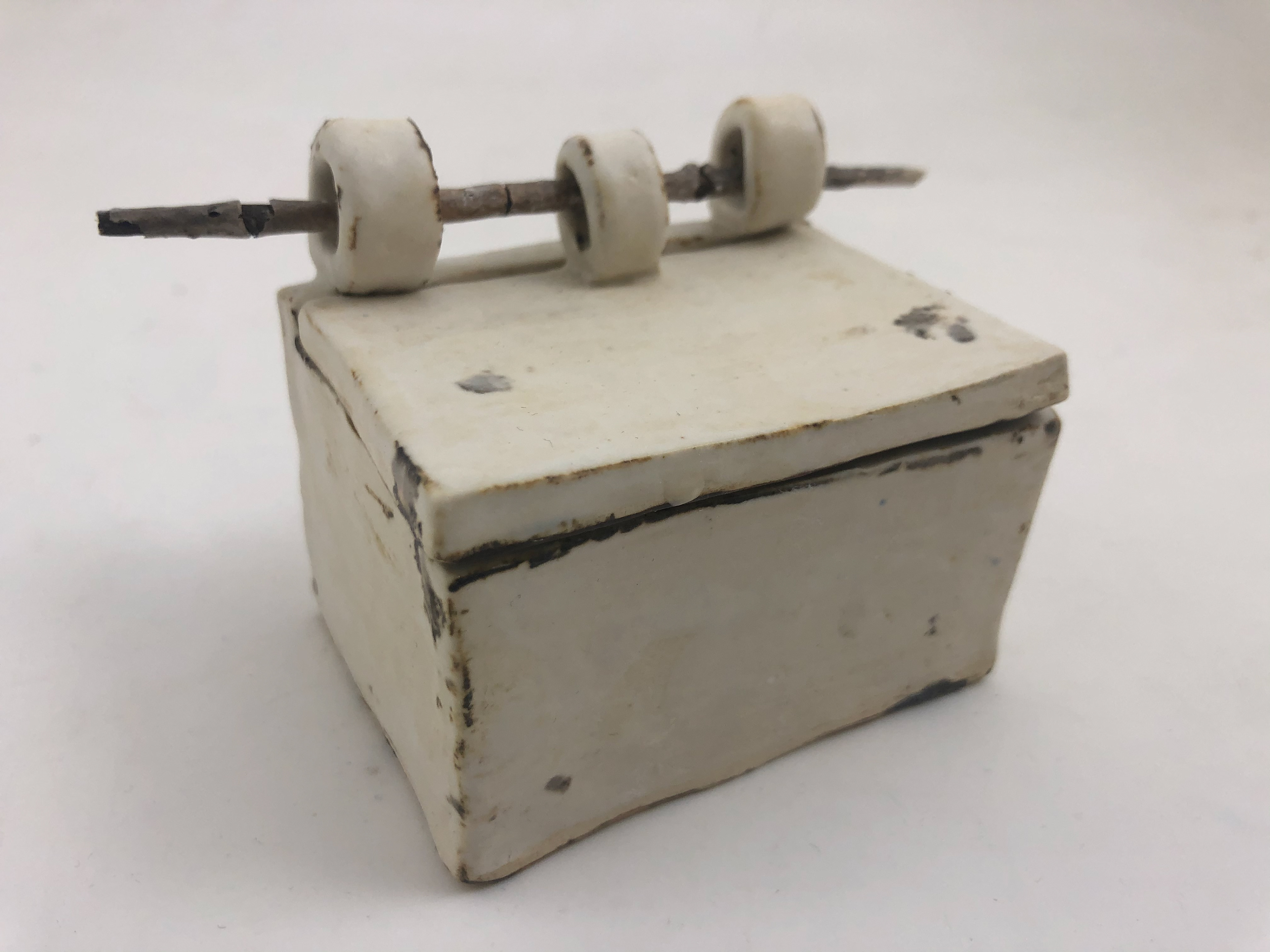 Ceramic Box with Hinge