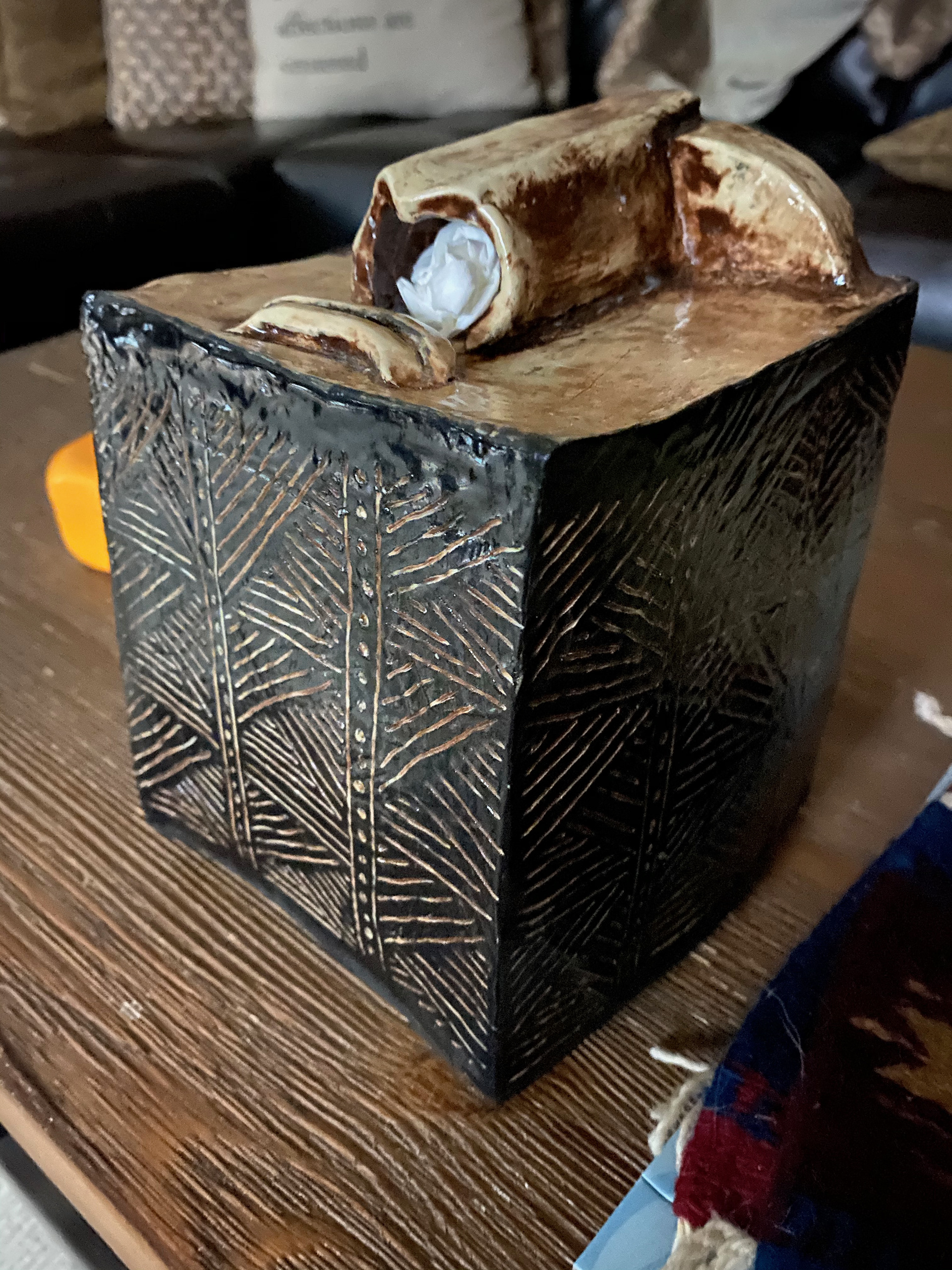 Easter Island Tissue