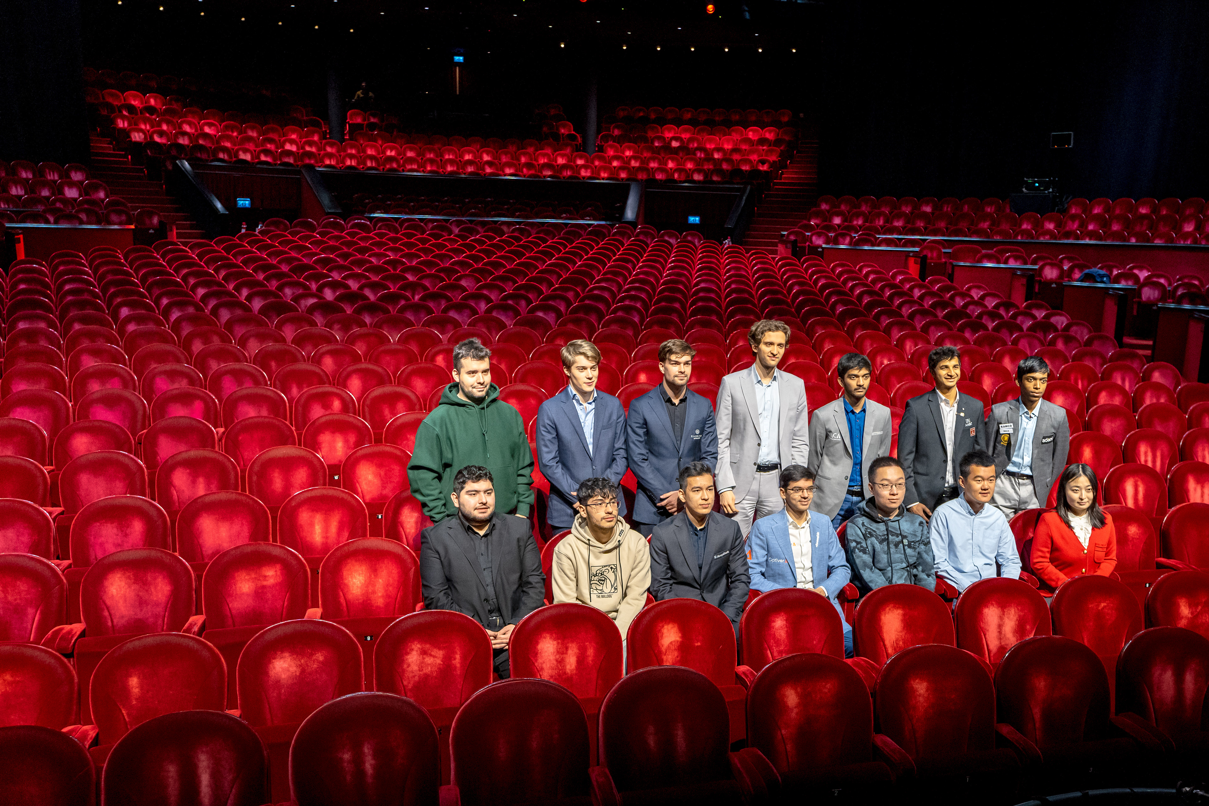 Groepsfoto tijdens het Tata Steel Masters schaaktoernooi op locatie. De negende speelronde van het schaaktoernooi speelde zich af in het AFAS Circustheater. Normaal is Dorpshuis de Moriaan in Wijk aan Zee het strijdtoneel voor de grootmeesters. ANP KJELL HOEXUM