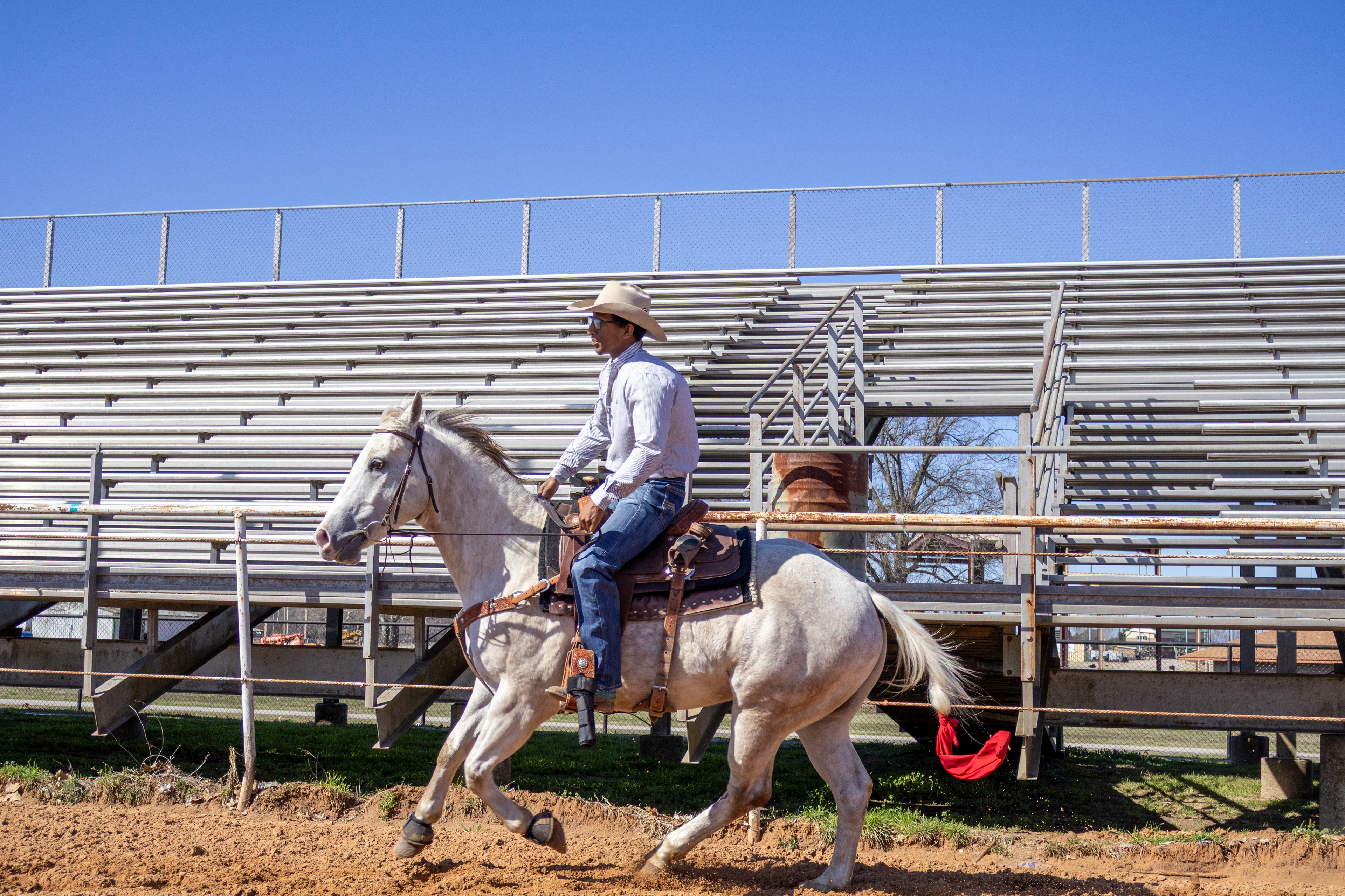 Breakaway roper Tre Goff lopes his horse in the Bob Arrington Arena. Lauren Sicking