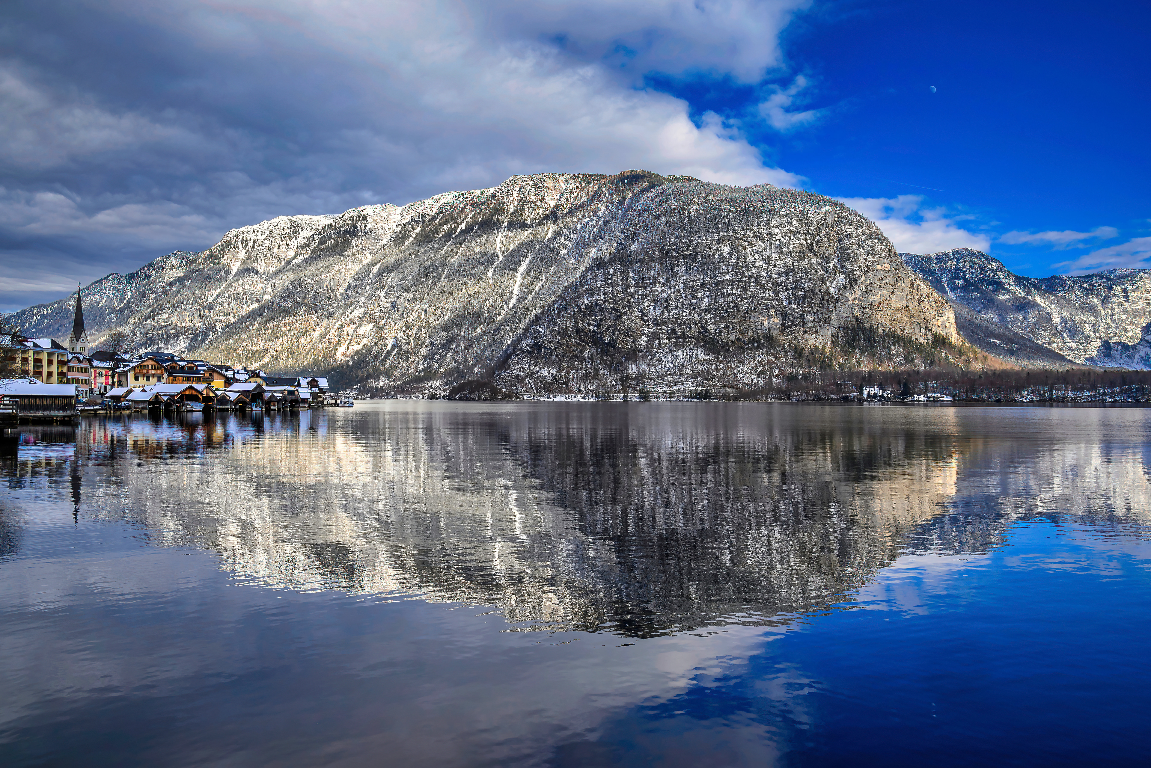 Hallstatt — Winter Reflection