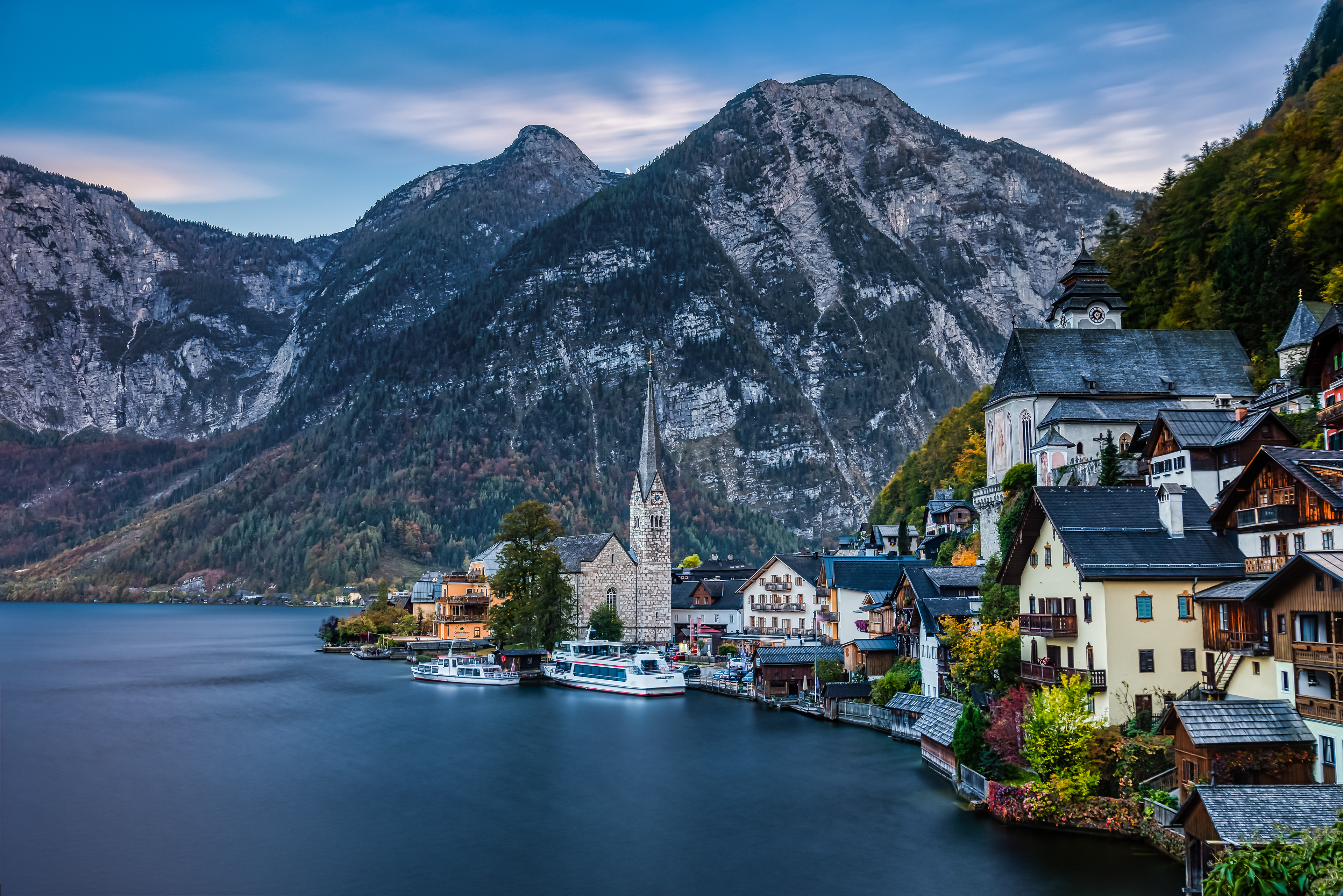 Hallstatt twilight coastline