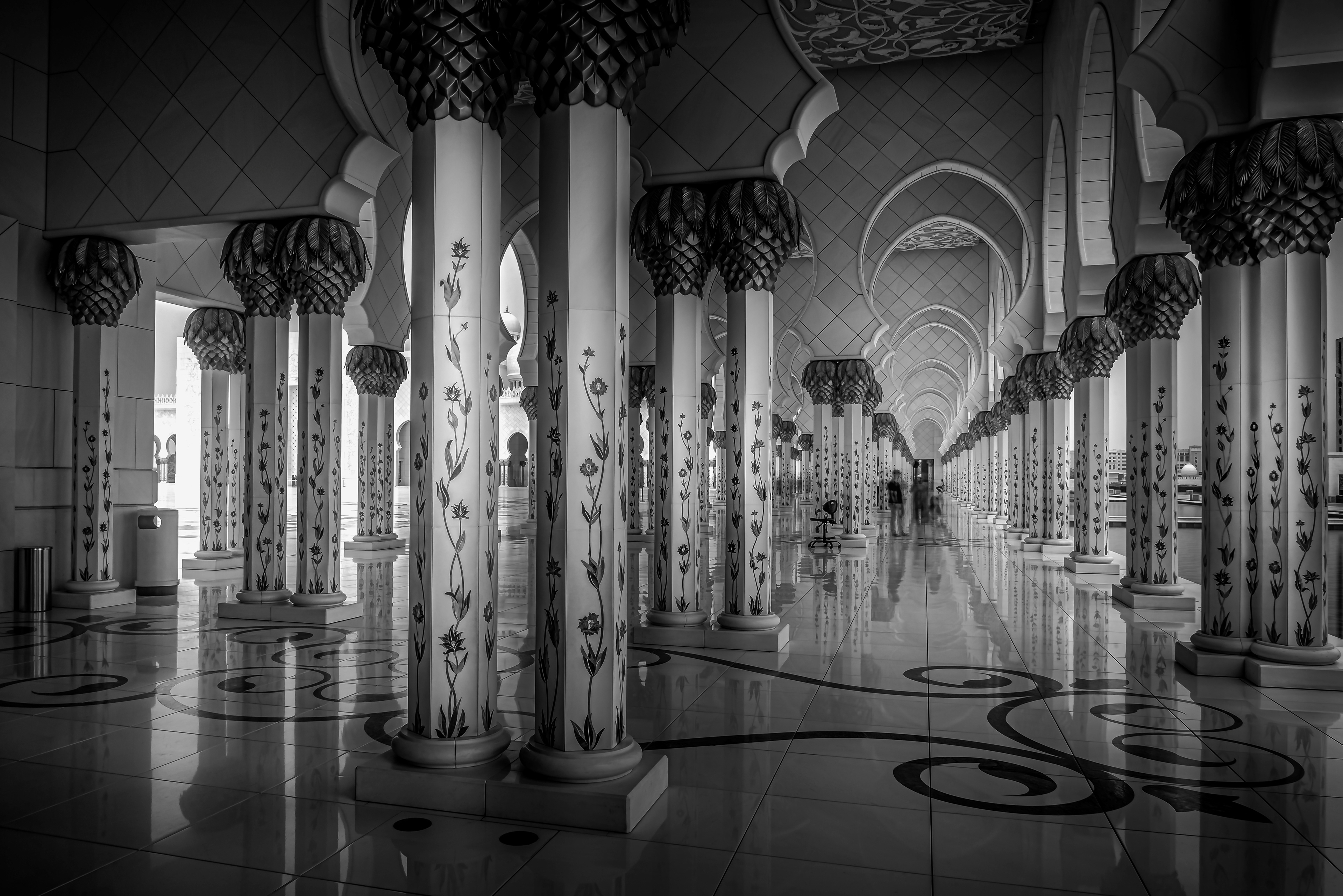 Cloister of Sheikh Zayed Grand Mosque