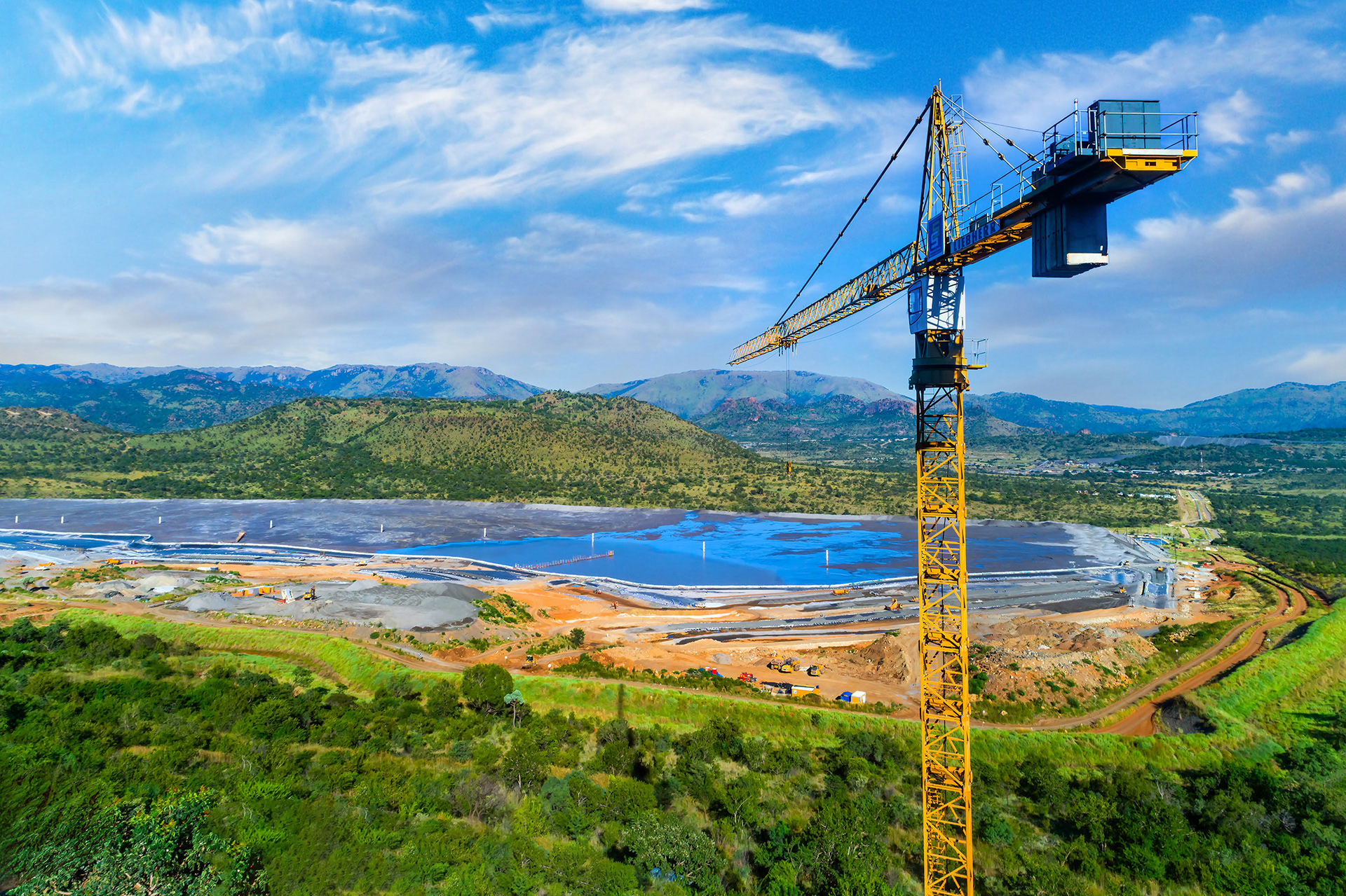 Platinum tailings construction