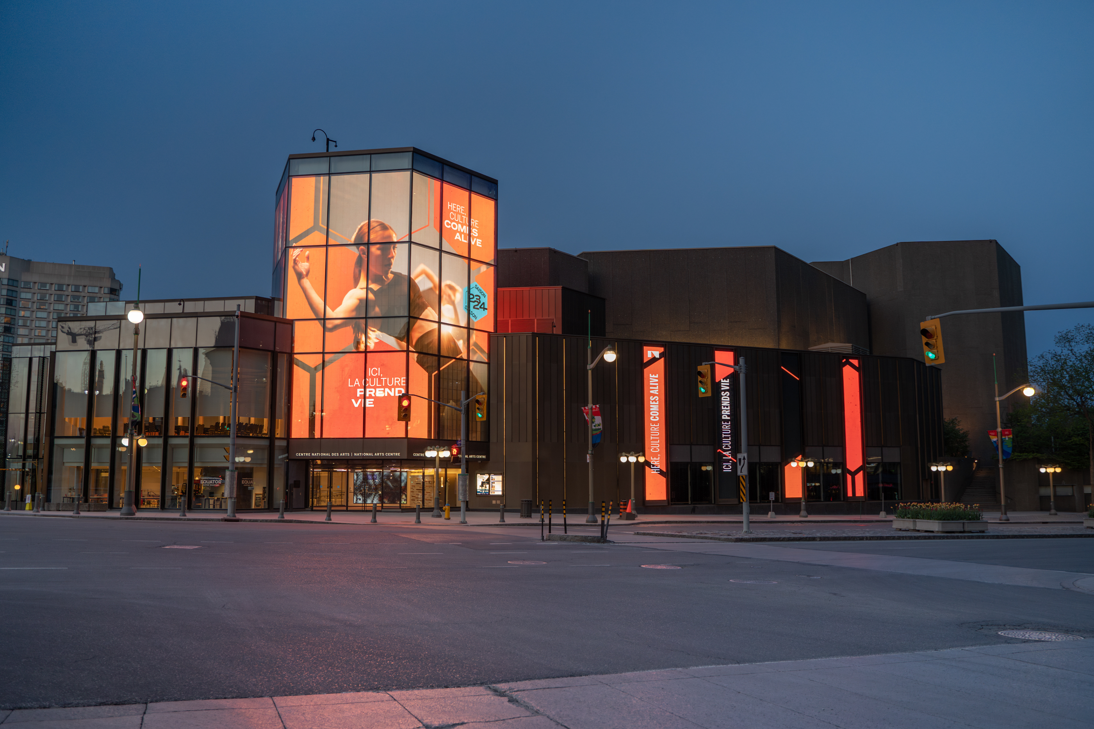 Photo-©-Marie-Noele-Pilon-Lantern-photo-by-Greg-MacKayhttps://candance.ca/profile/national-arts-centre/