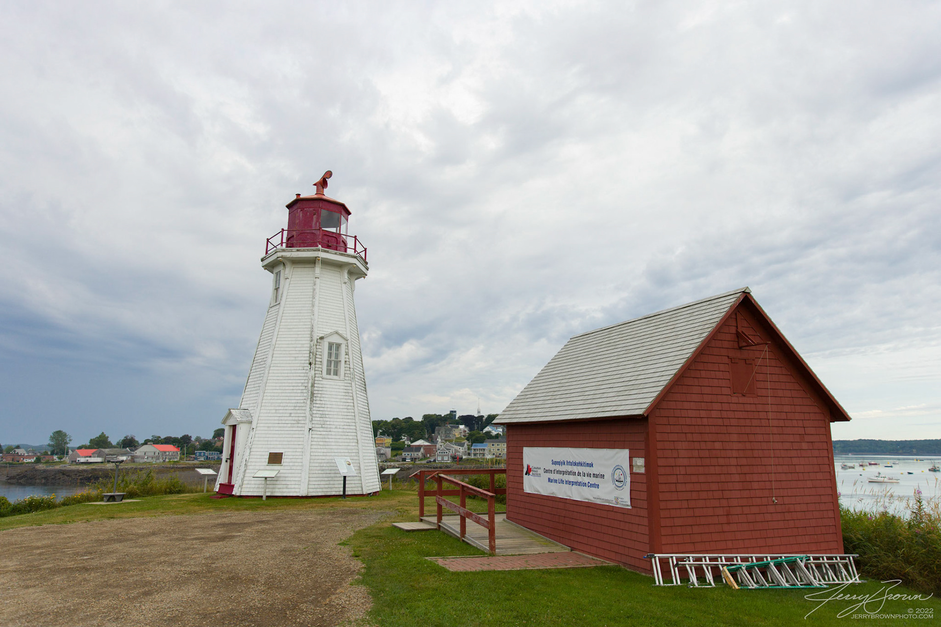 Mullholland Point Lighthouse