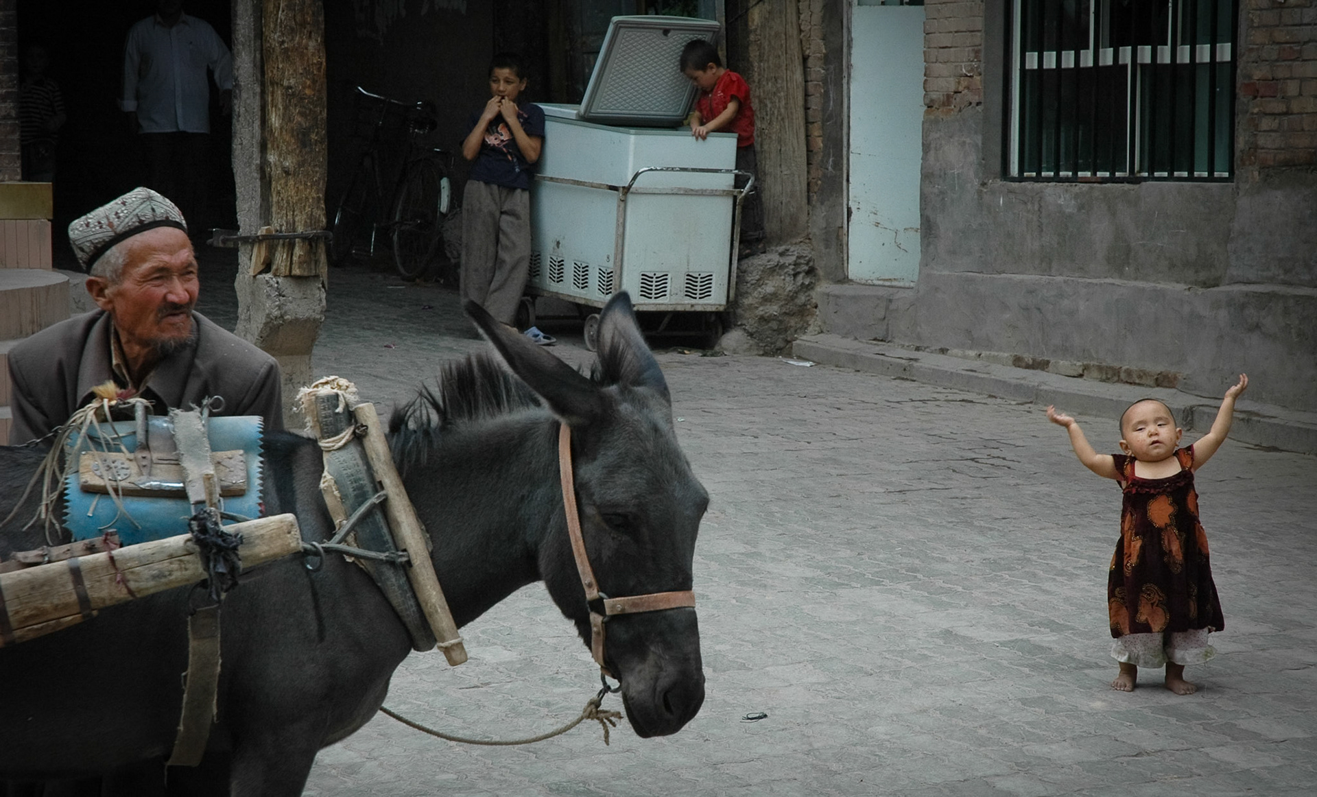 Square in old town (Kashgar, China)