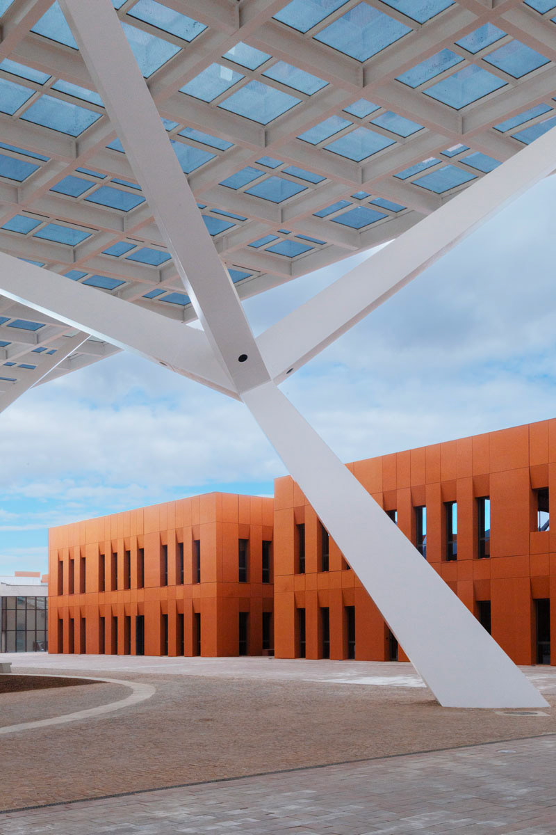 Ricardo Bofill, , université Mohamed vi Bengrir