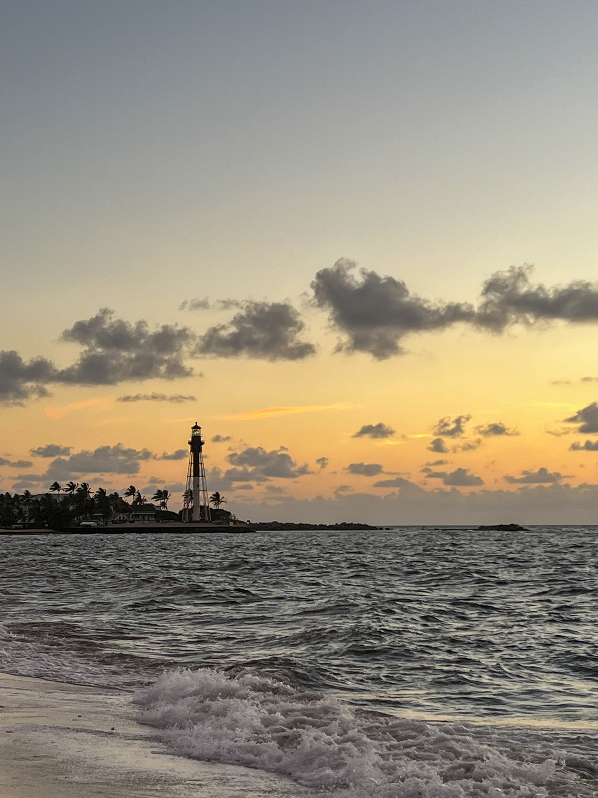 Spotlight Photo's 24-25