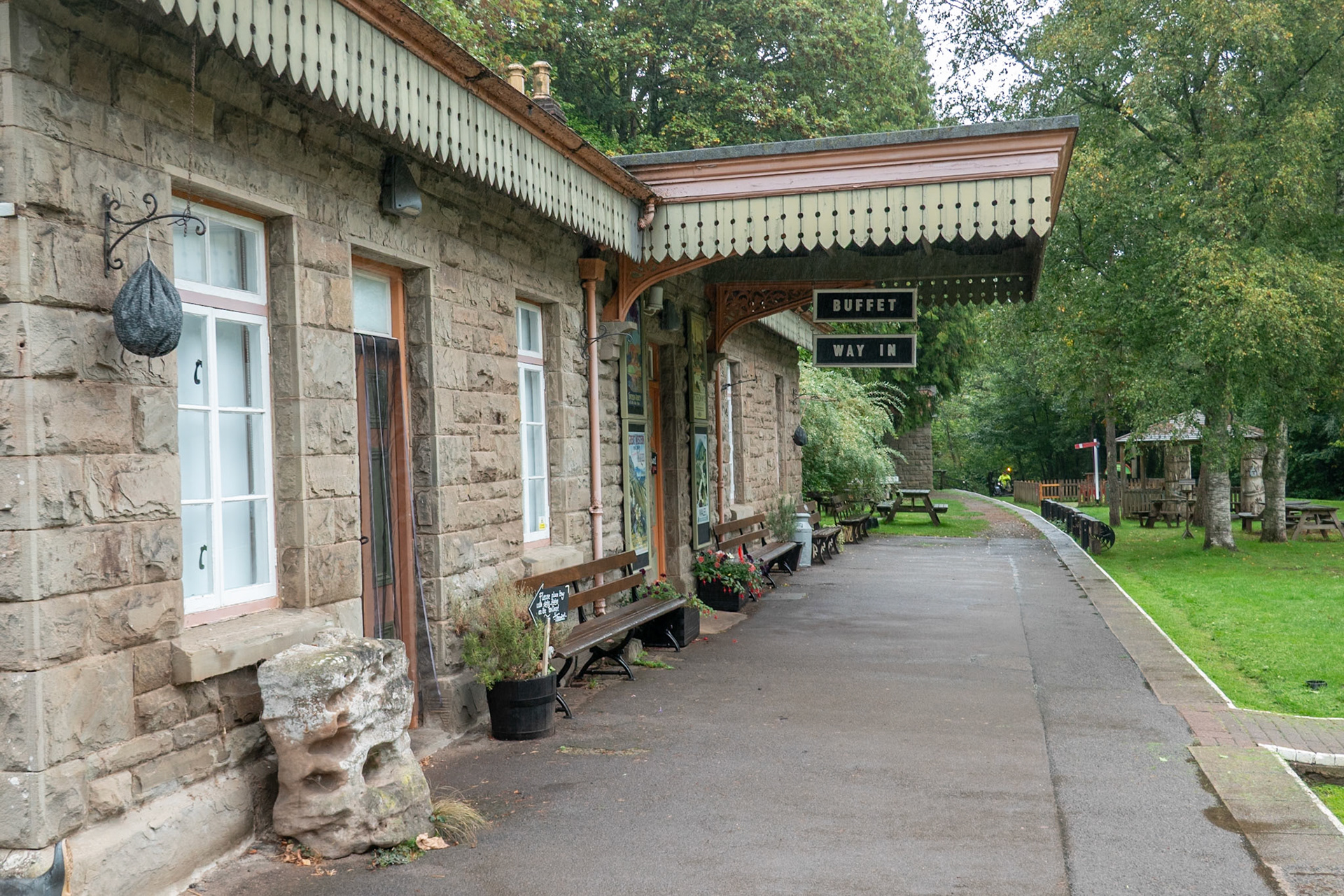 Tintern railway station