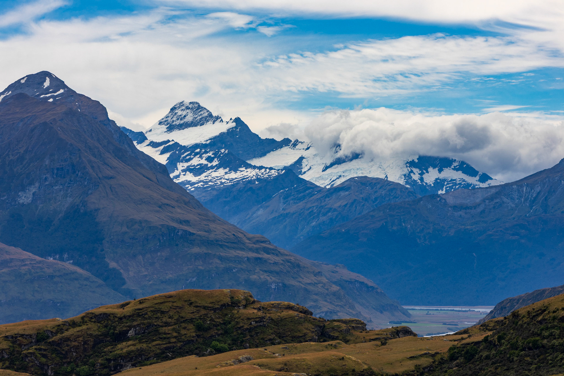 Mt Aspiring up the valley