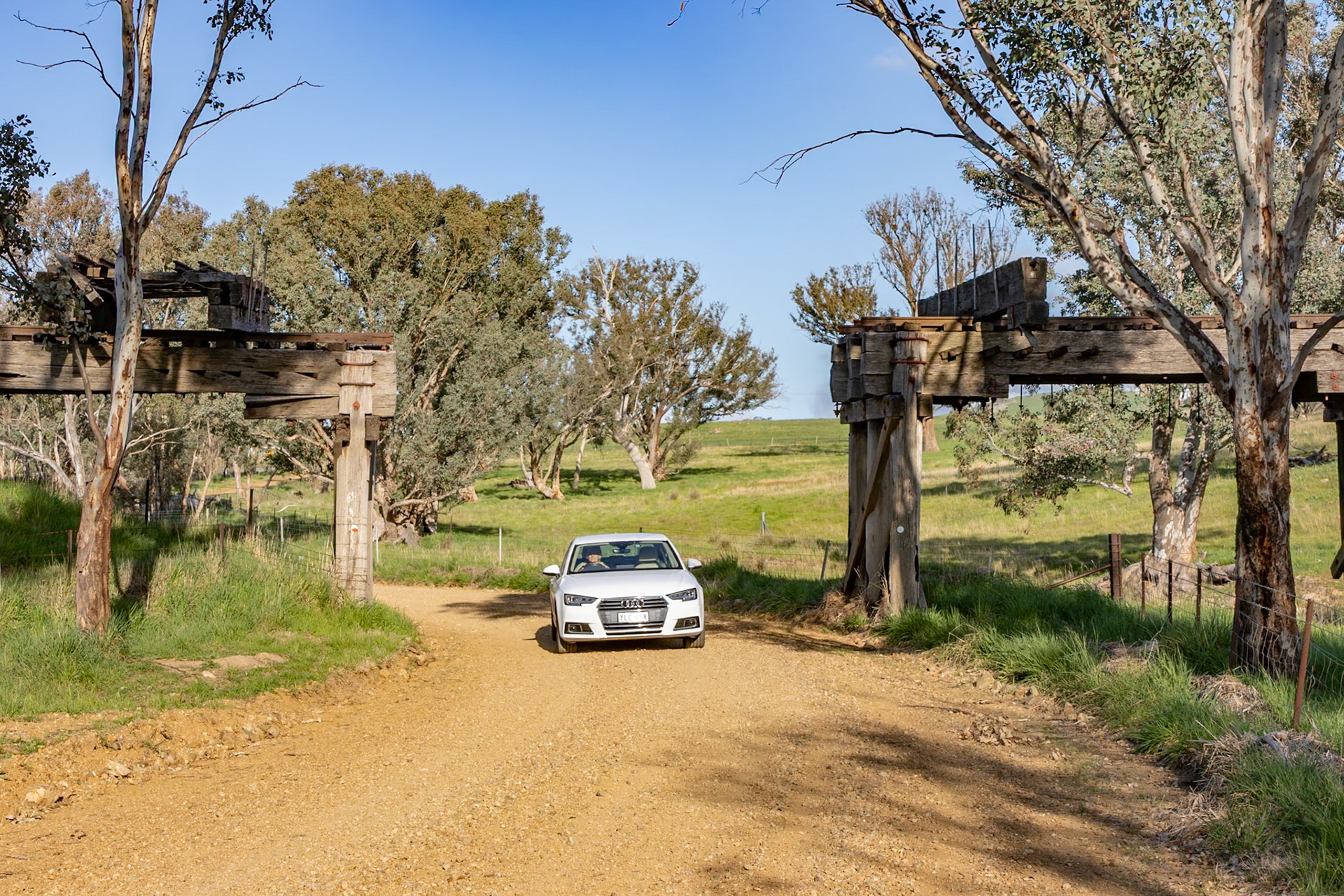 Between Boorowa and Binalong