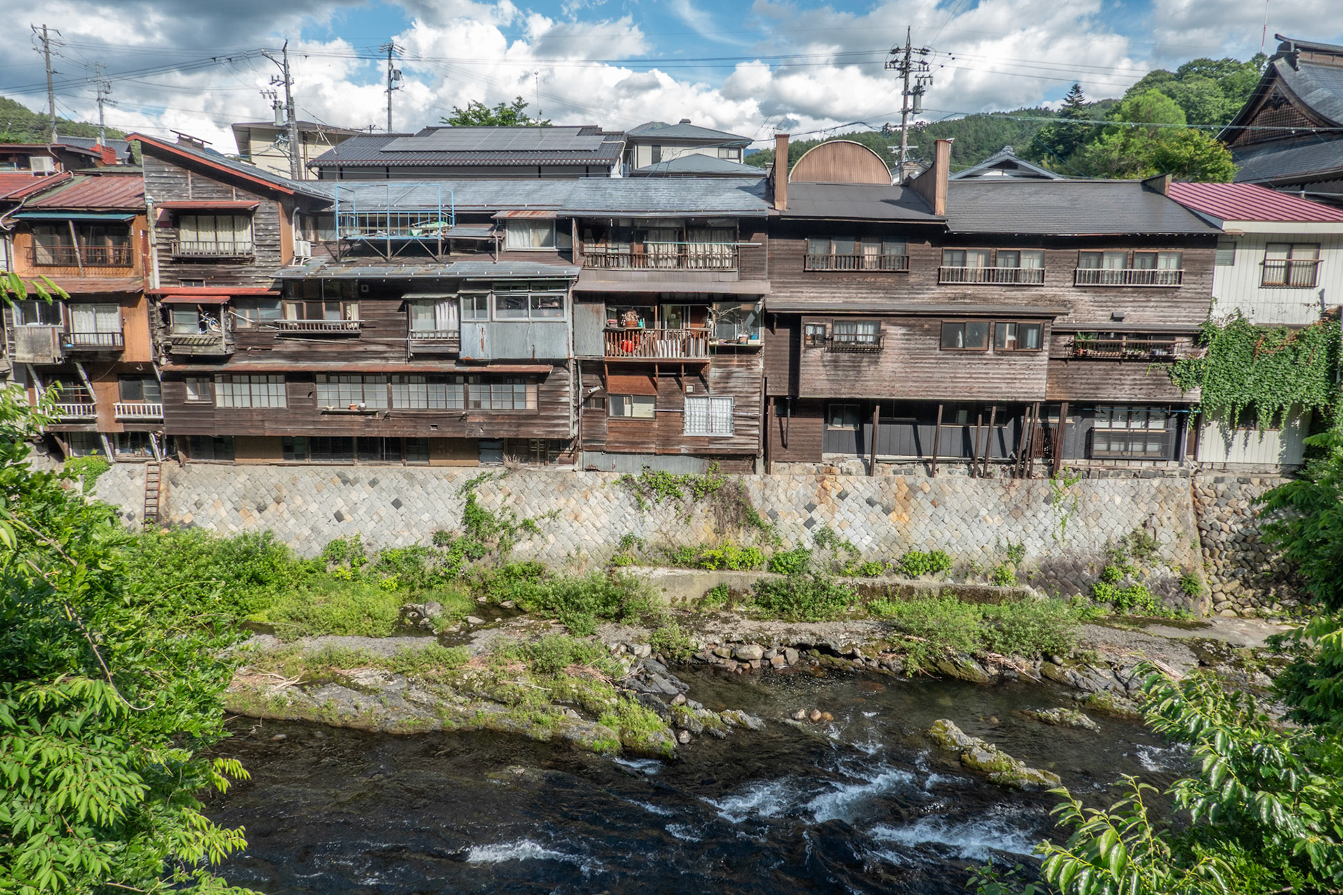 Kiso Fukishima from over the river