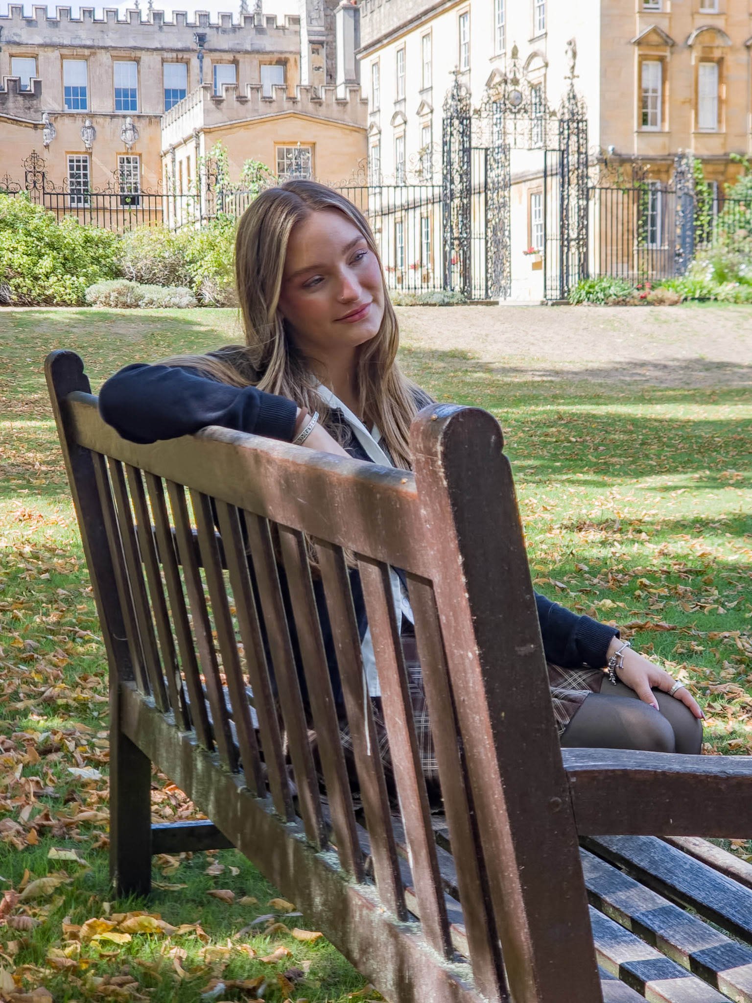 Poser - New College