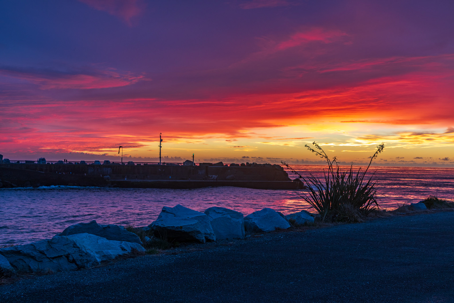End of day, Greymouth Breakwater