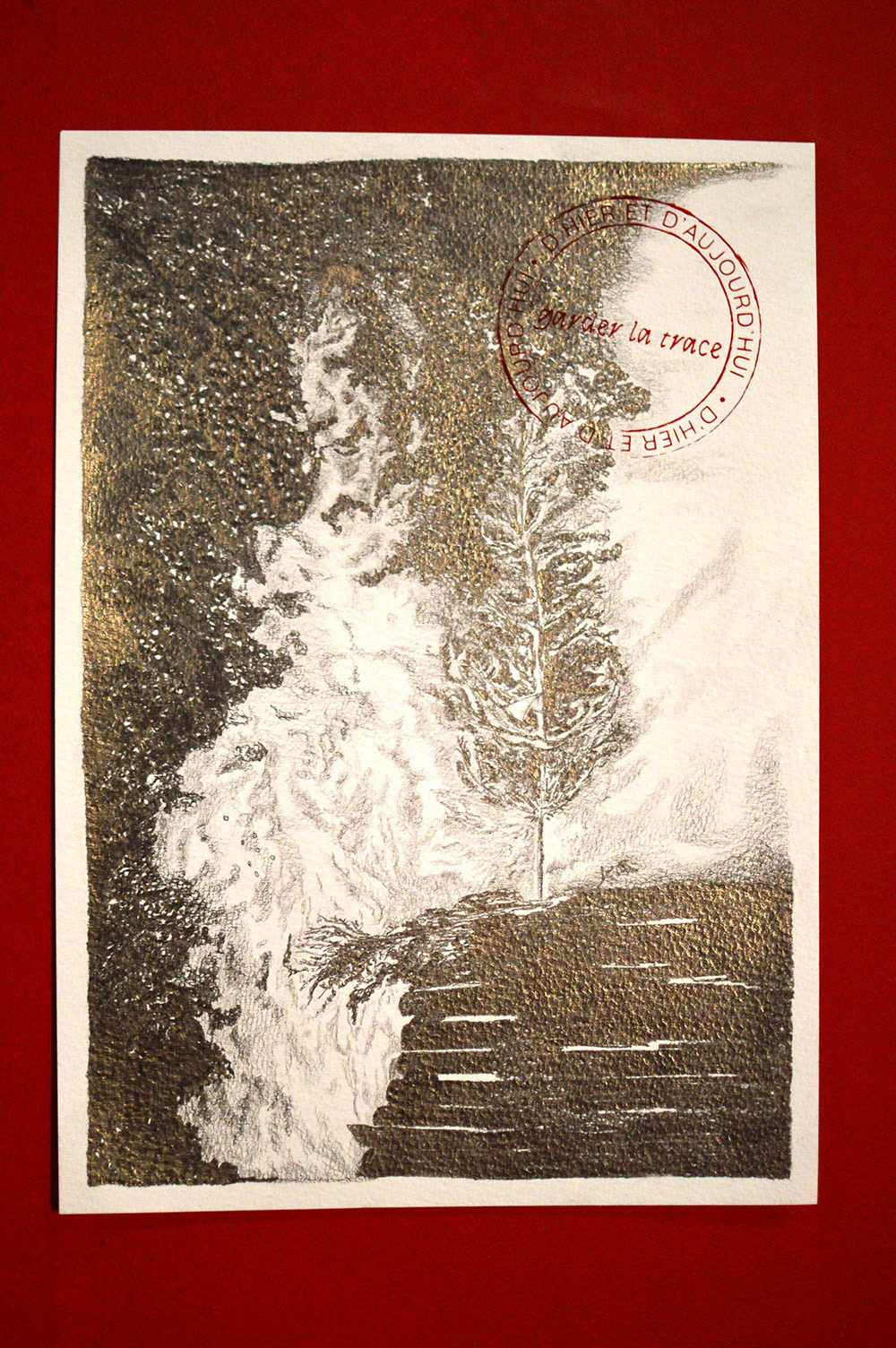 " Garder la trace d'hier et d'aujourd'hui " - série de dessins au crayon et sérigraphiés sur papier - 2022 - vue de l'exposition "Identité(s)" au Collectif des Possibles février 2022