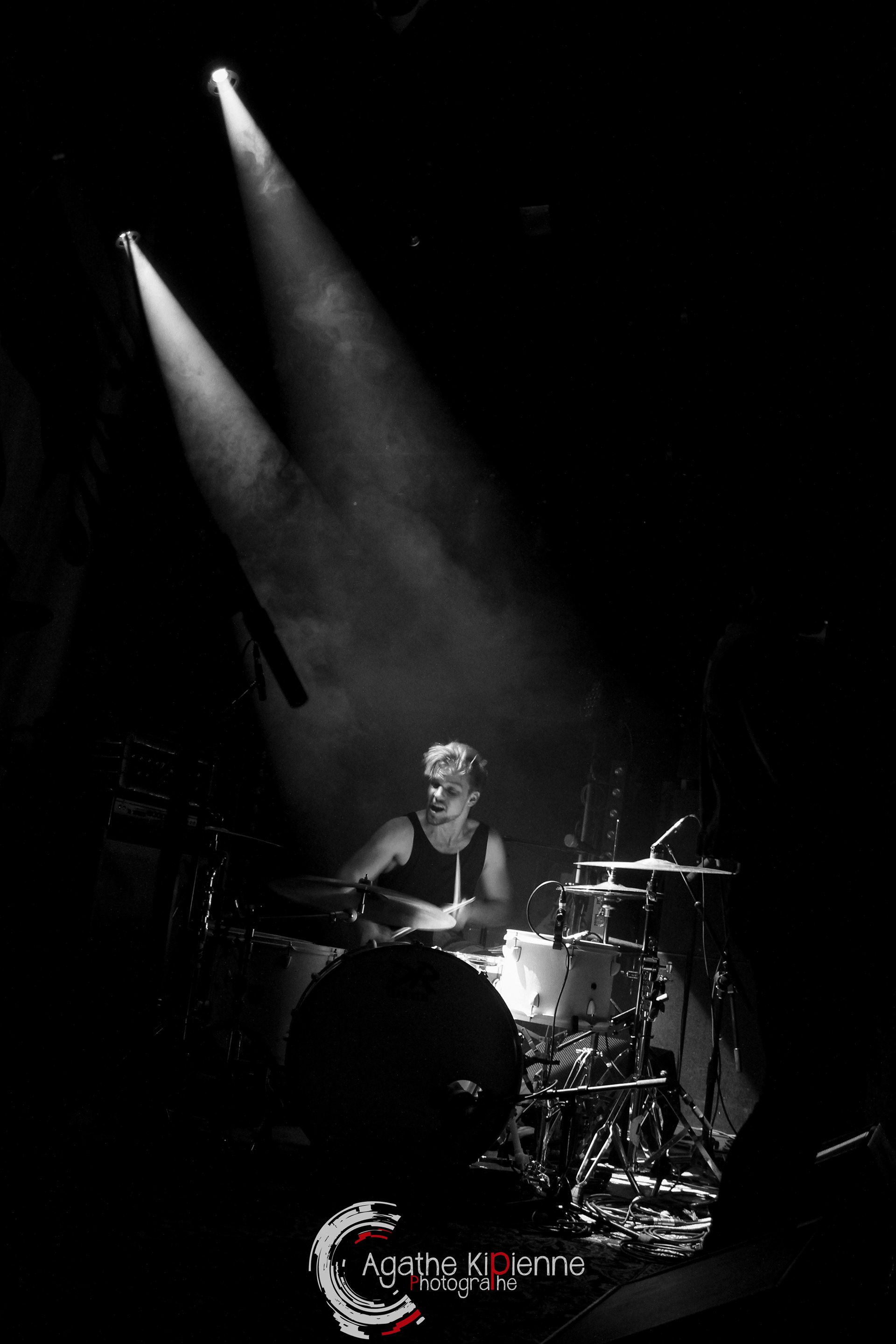 White Miles / Coopérative de Mai