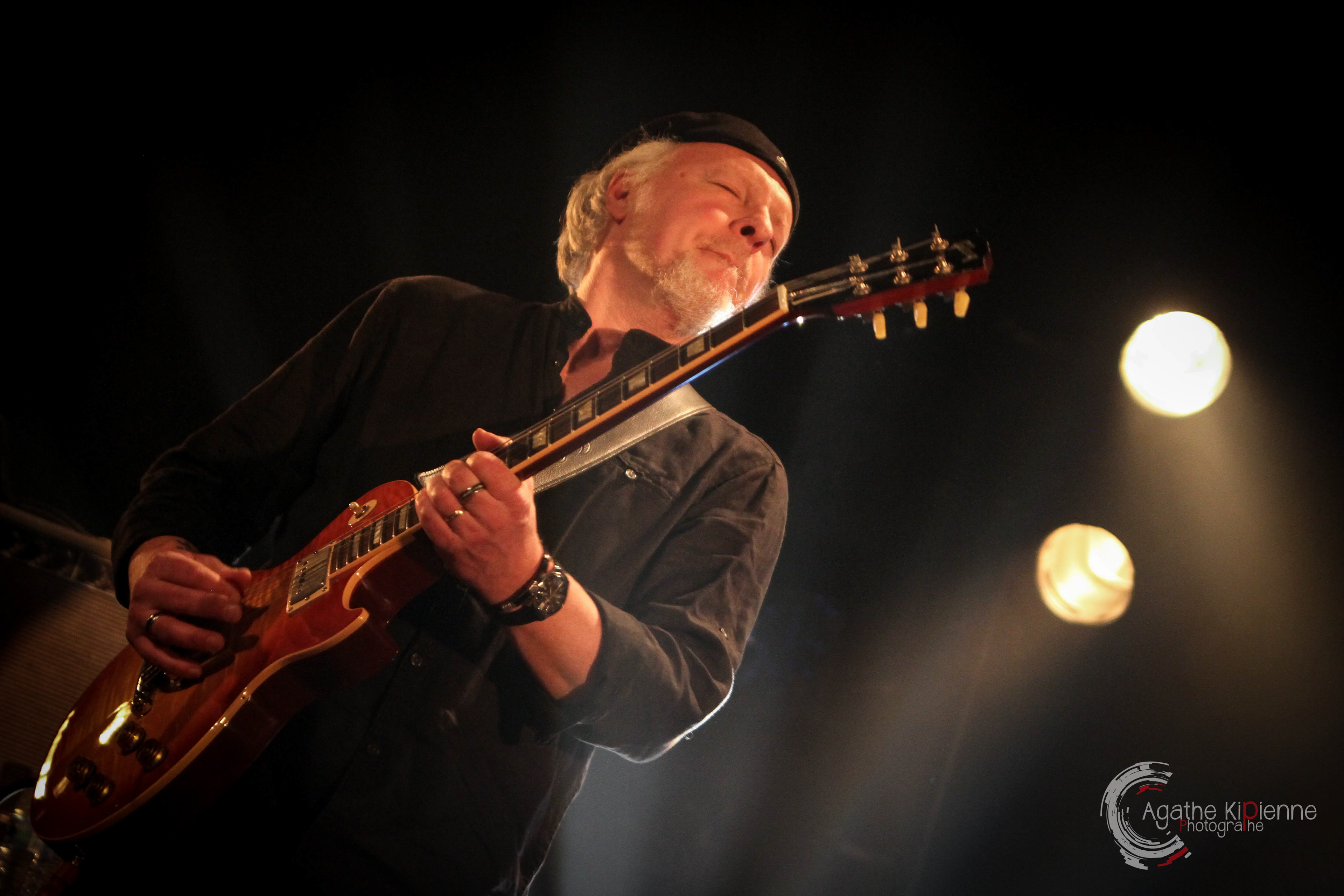 Fred CHAPELLIER / Puce à l'oreille