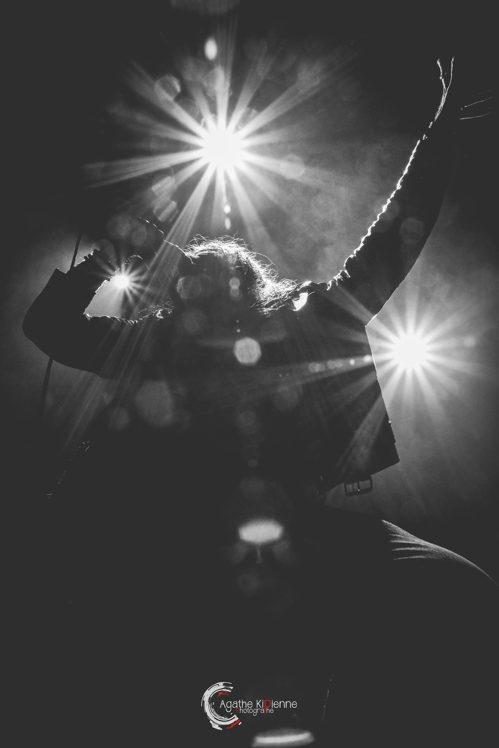 REGARDE LES HOMMES TOMBER // Coopérative de mai