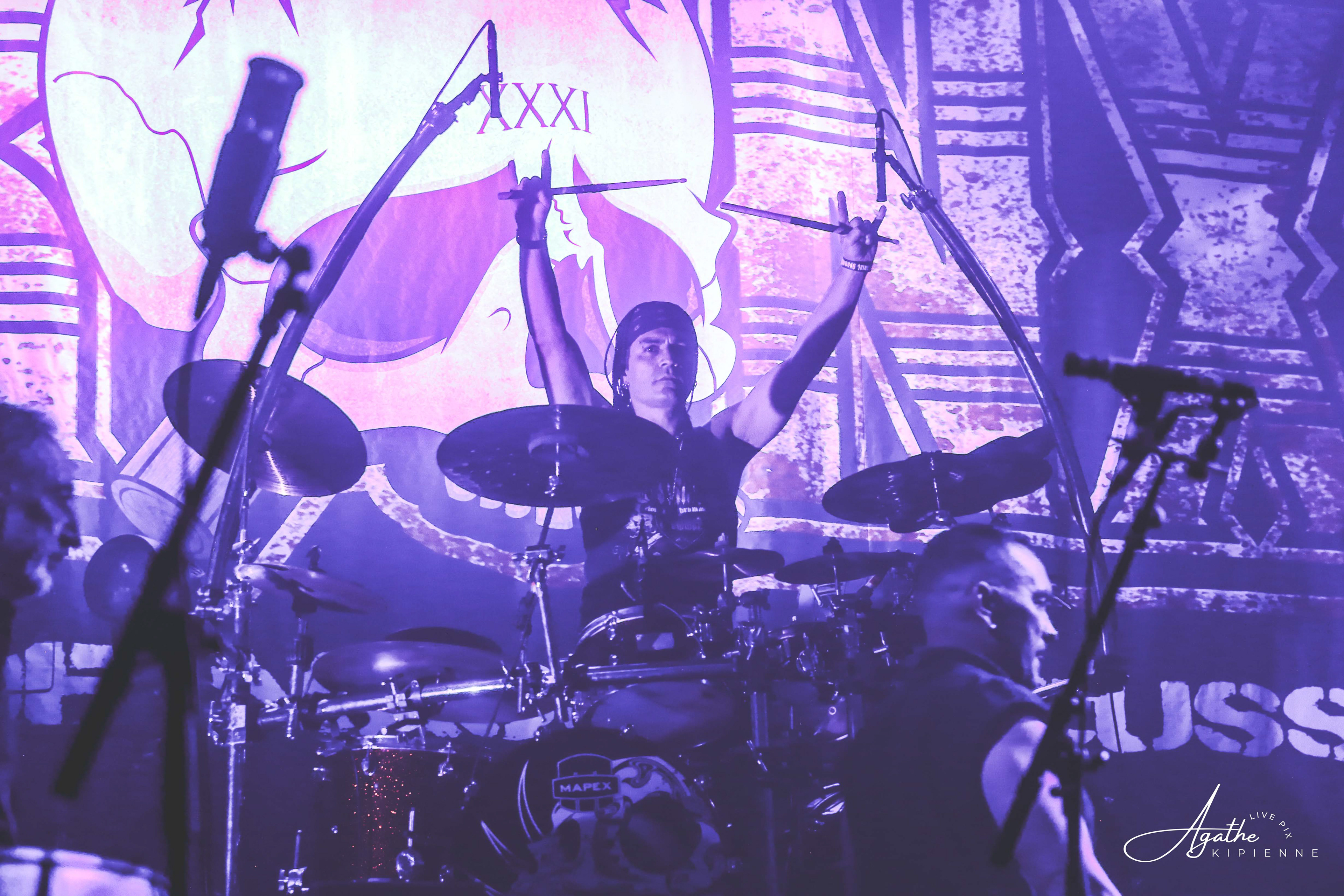 LES TAMBOURS DU BRONX // L'arlequin Mozac