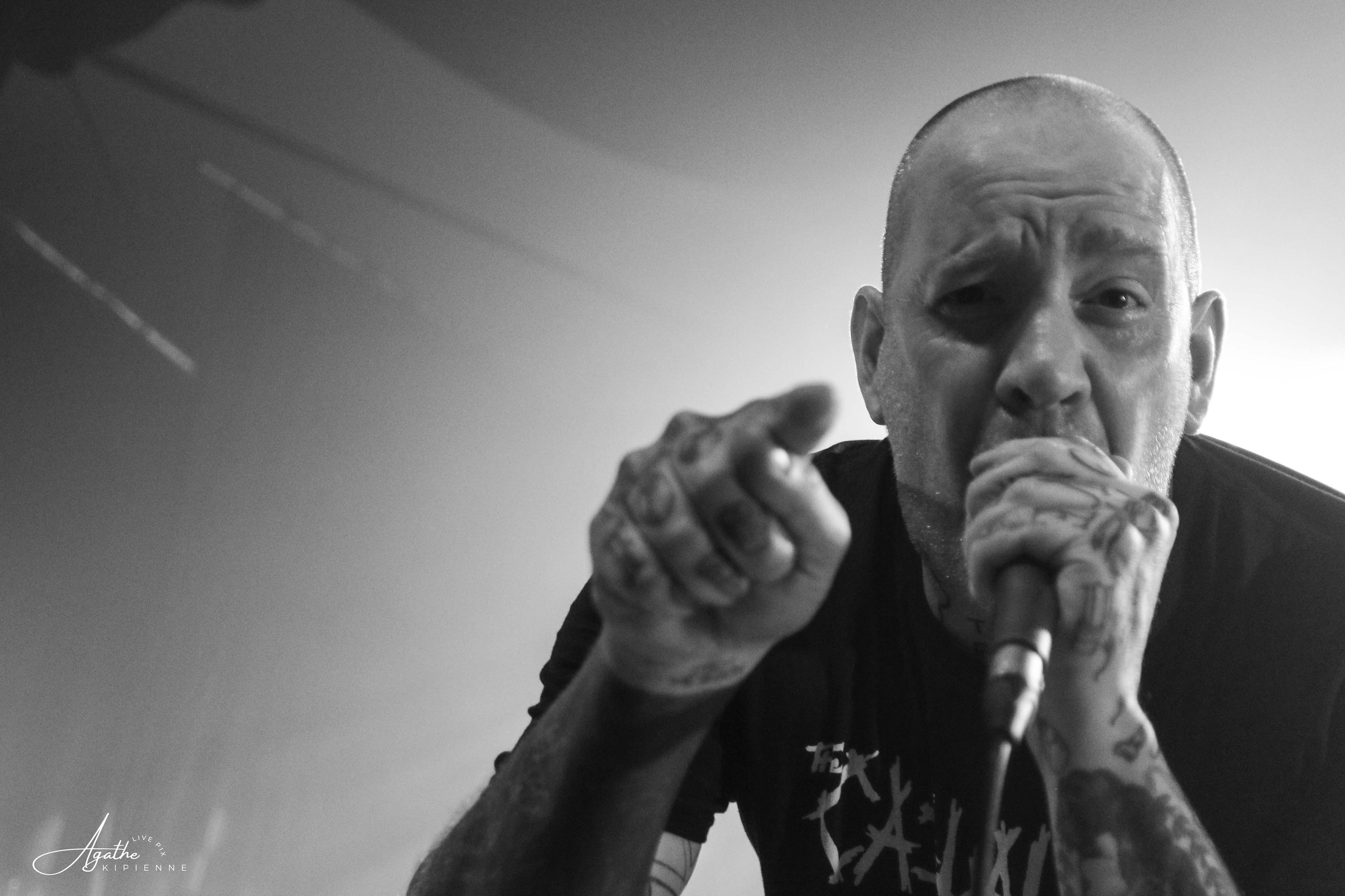 HOT ACTION WAXING // La puce à l'oreille