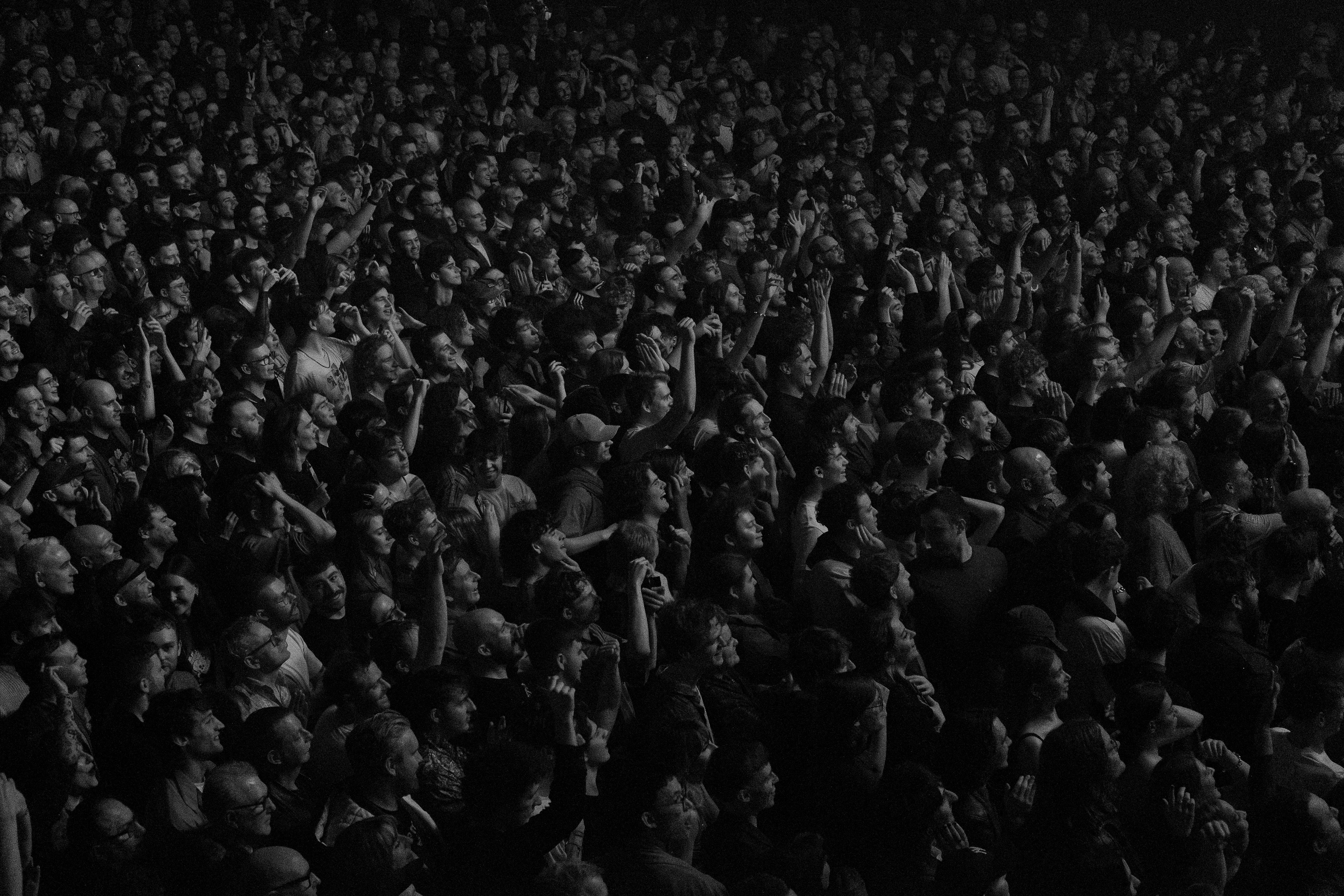 Crowd at O2 Apollo.