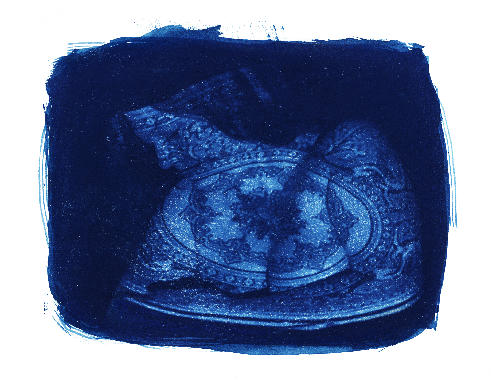 Platter, 2019 // Cyanotype scanned & printed in Archival Inkjet // 17 3/4" x 21 3/4"