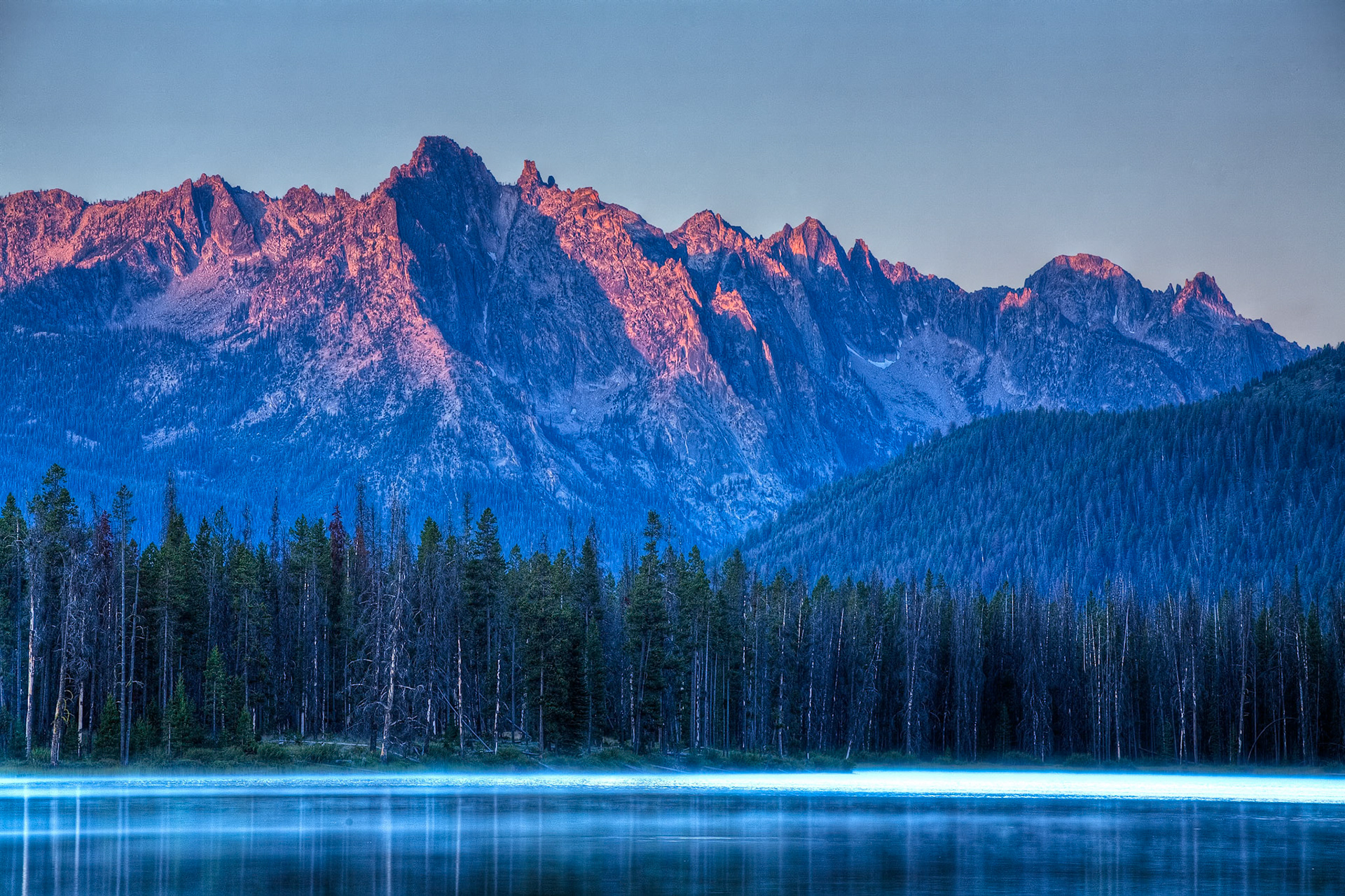 Sawtooth Mountains