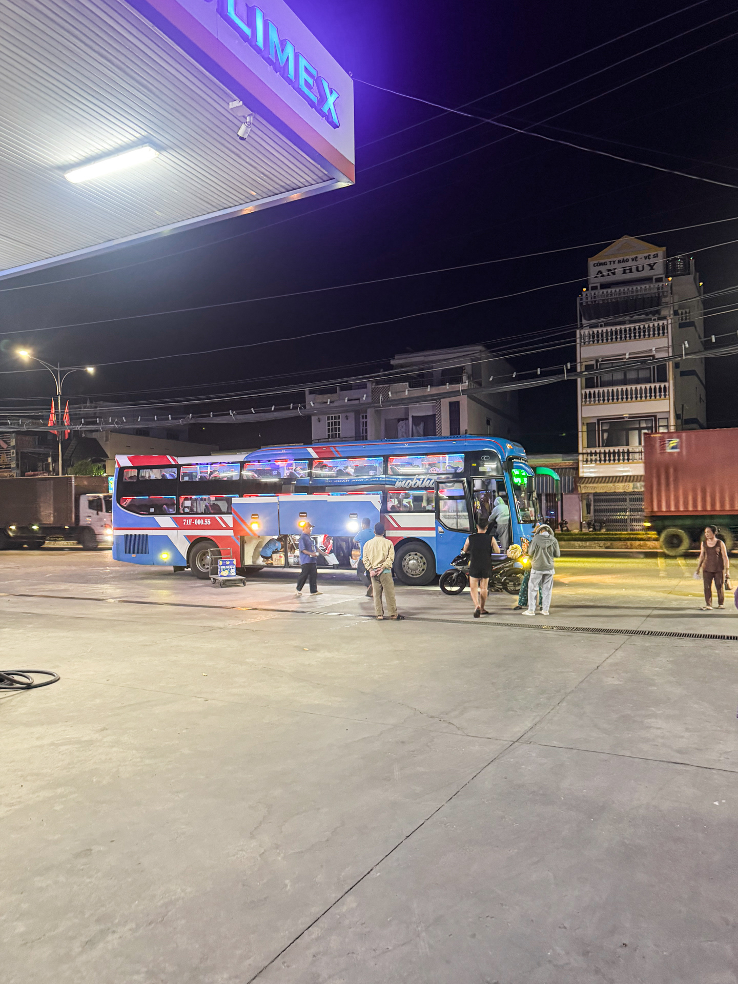 Night Bus