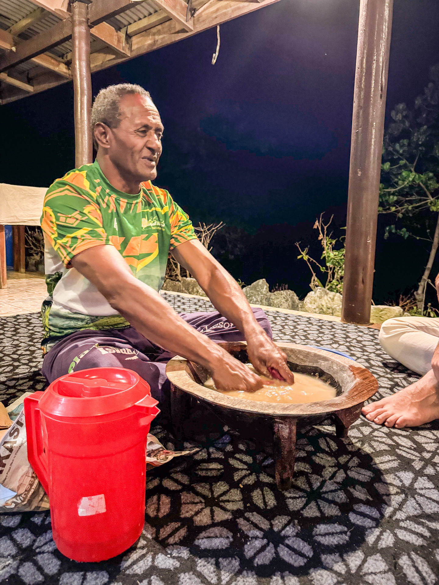 Kava-Zeremonie mit Aku