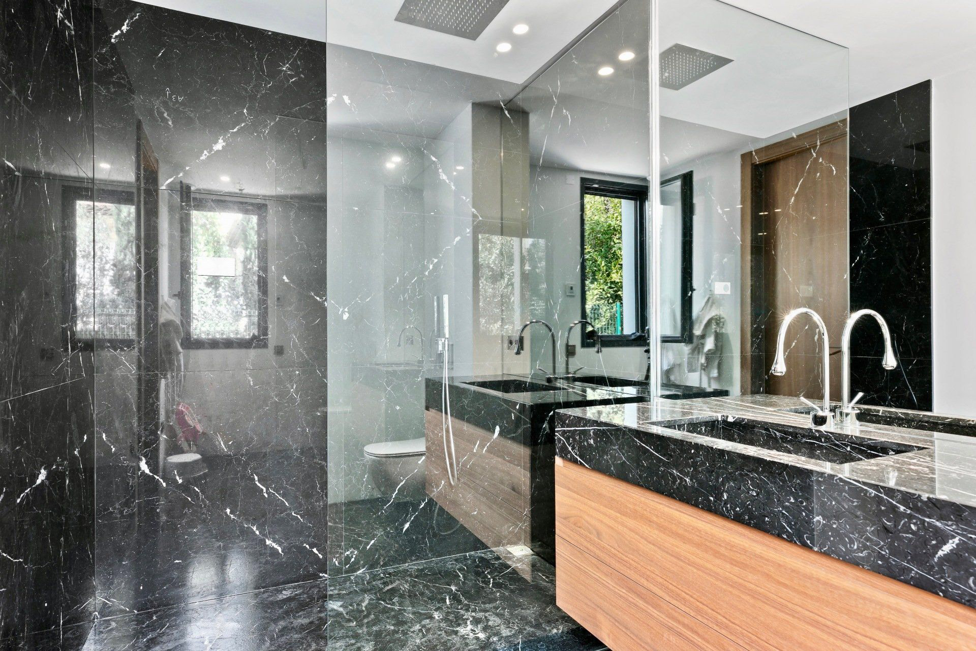 ensuite bathroom