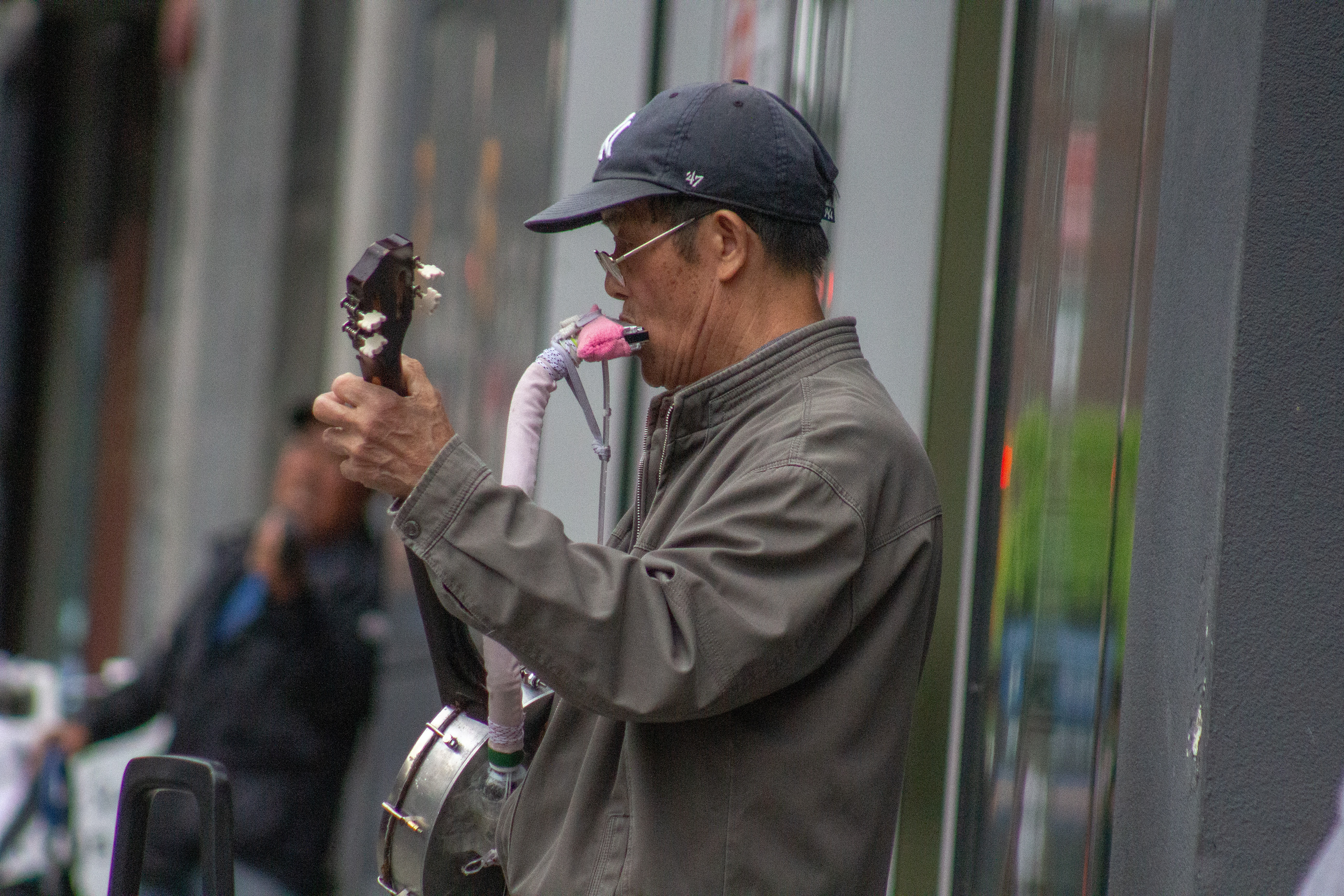 I love the music of NYC.