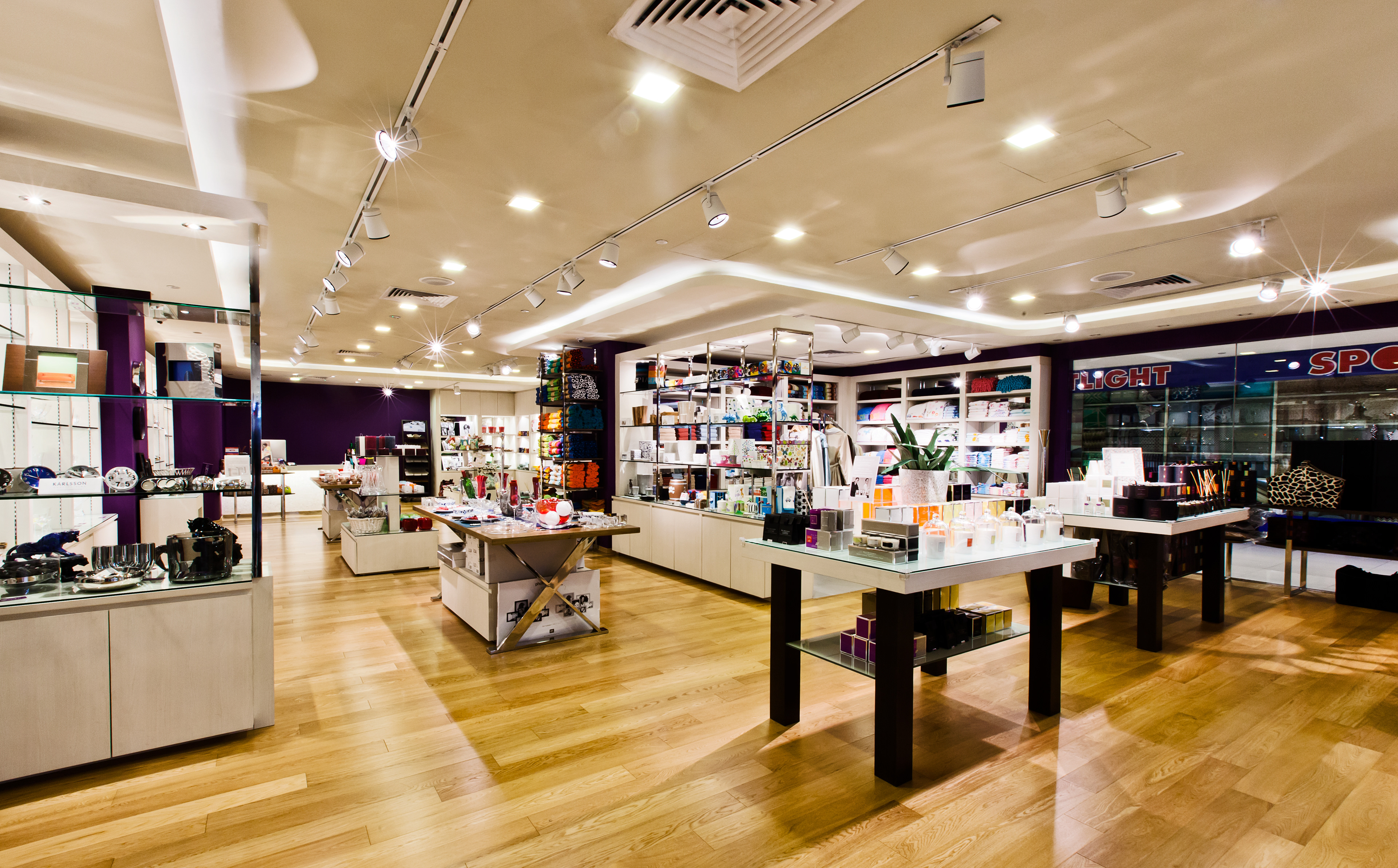 LUXODEC AT PLAZA SINGAPURA