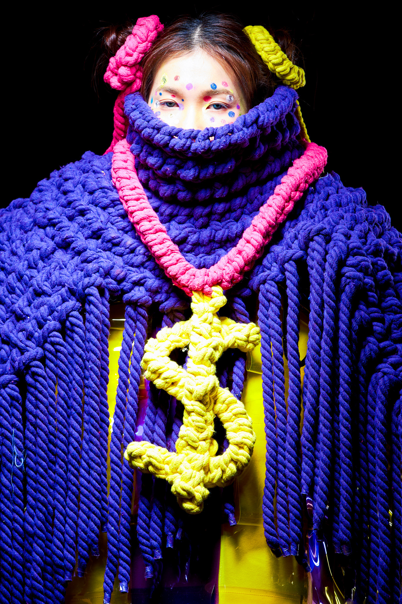 LOOK 02 DESIRE