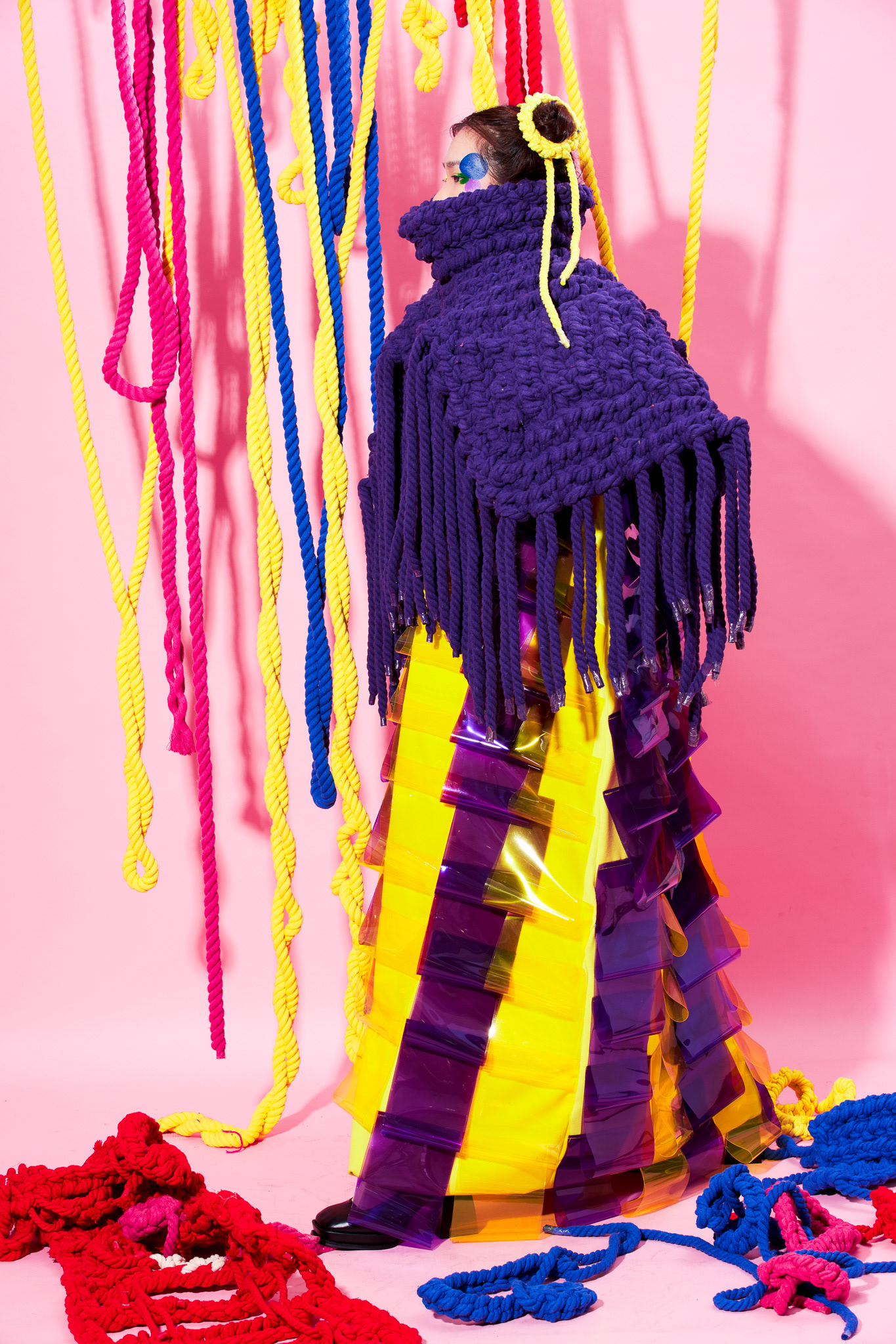 LOOK 02 DESIRE