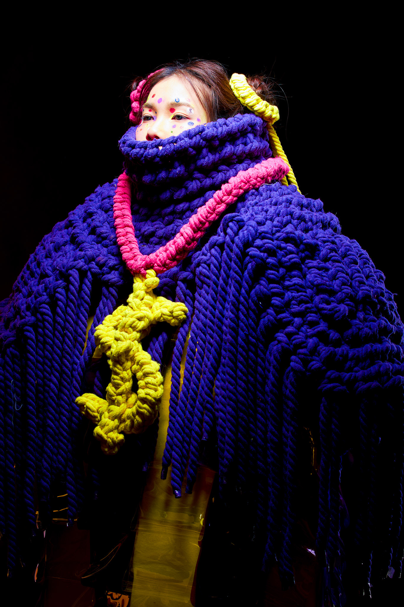 LOOK 02 DESIRE