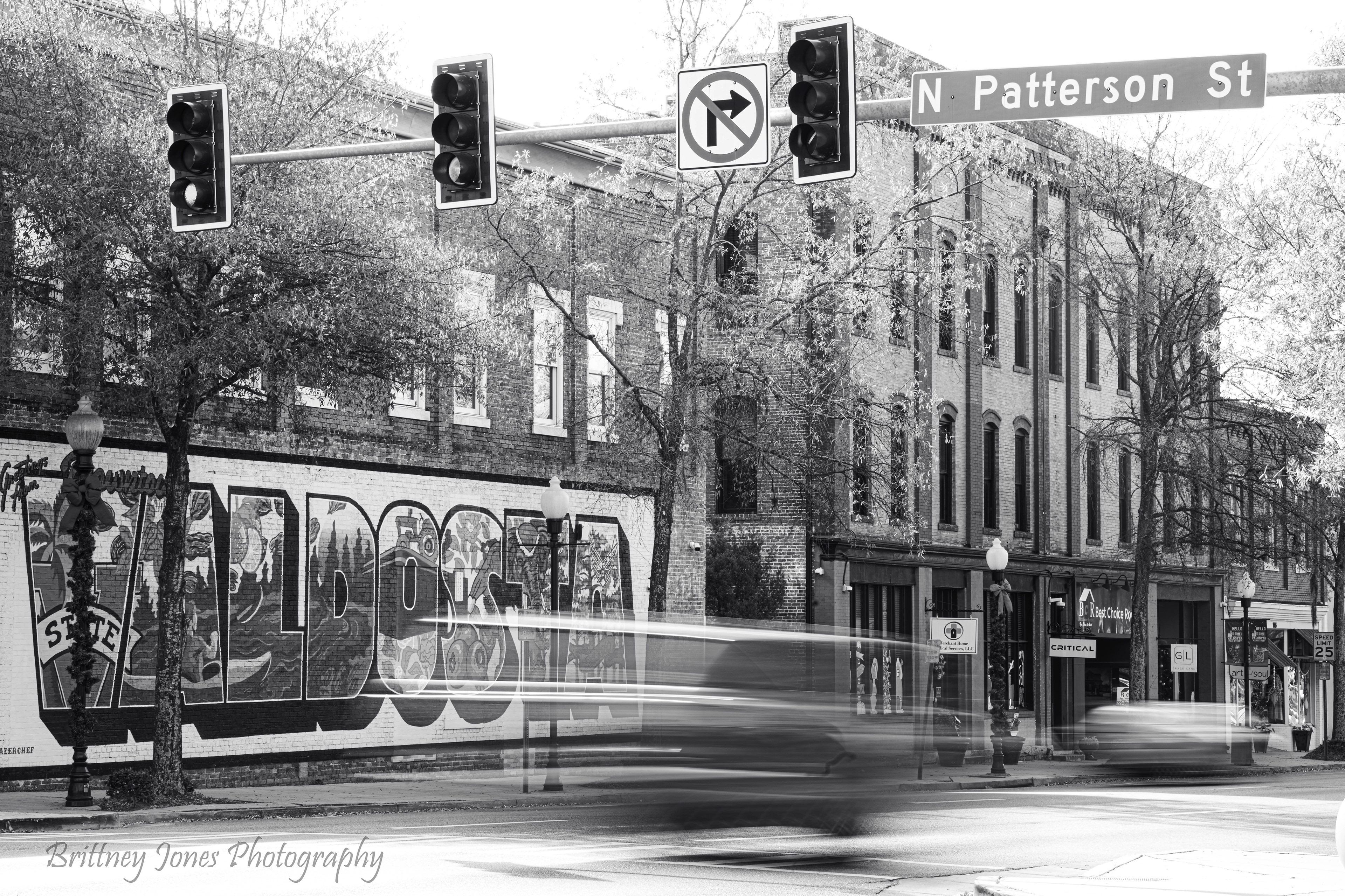Patterson Street, Valdosta, November 30, 2025. Digital Image/Nikon Z9 85mm f/16