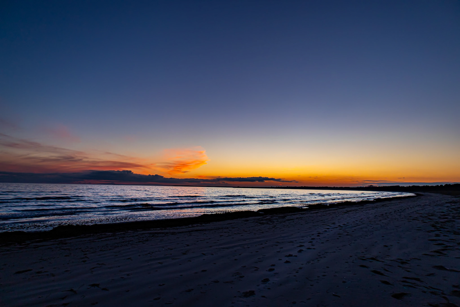 Fårö, sol ned, sjöen