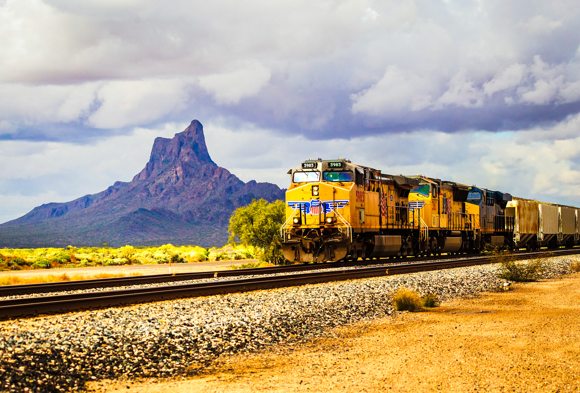 Picacho Peak, AZ