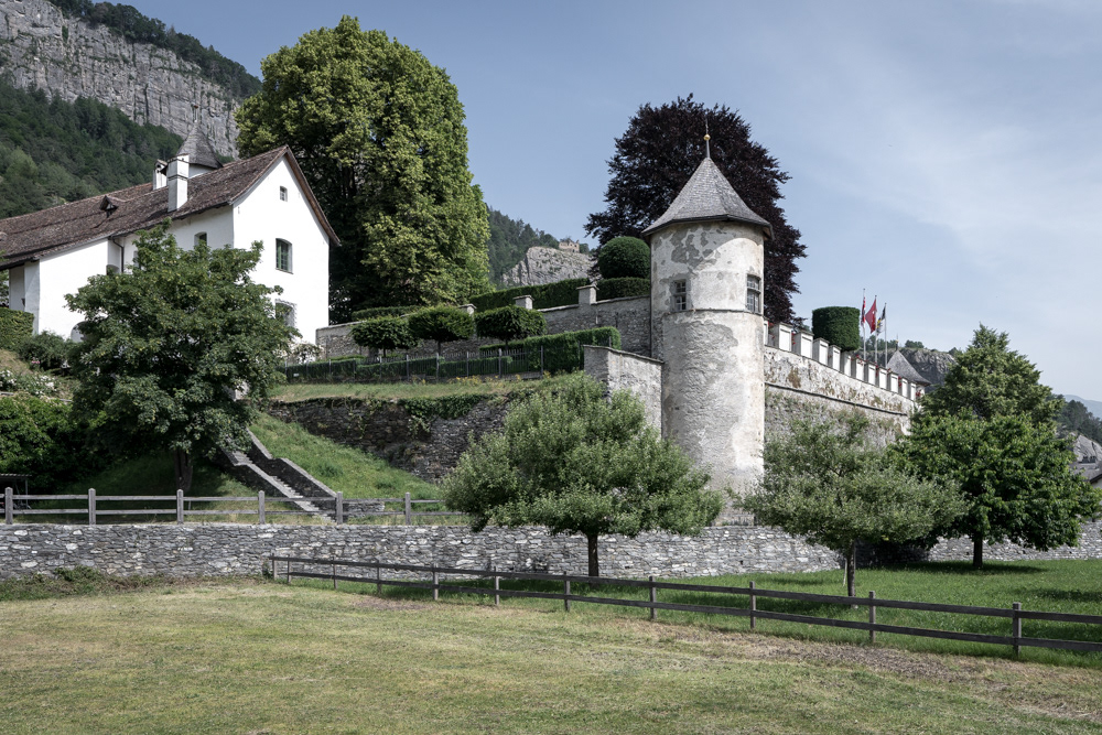 SCHLOSS HALDENSTEIN