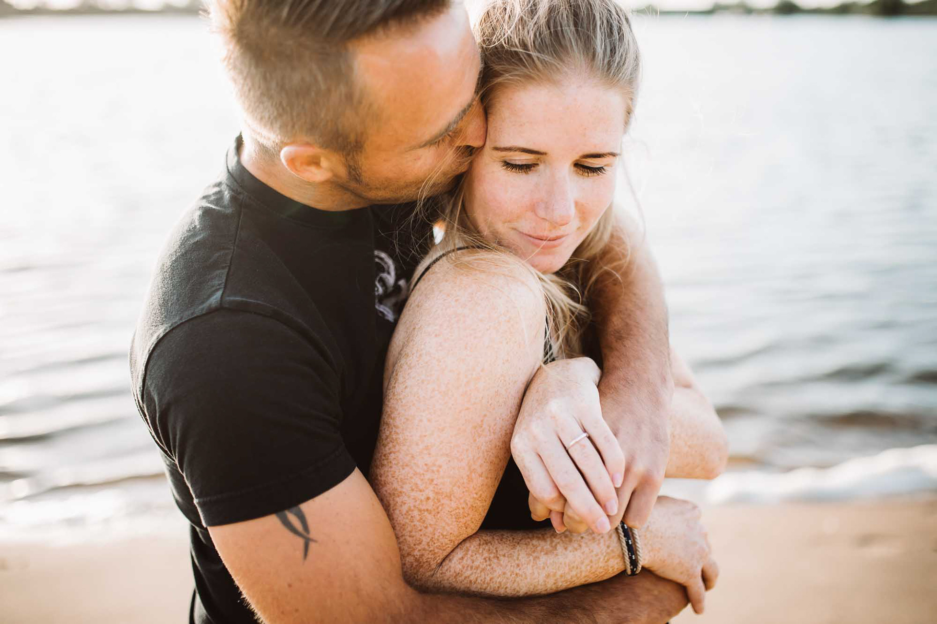 Engagement Shooting | Paarshooting vor der Hochzeit an der Elbe