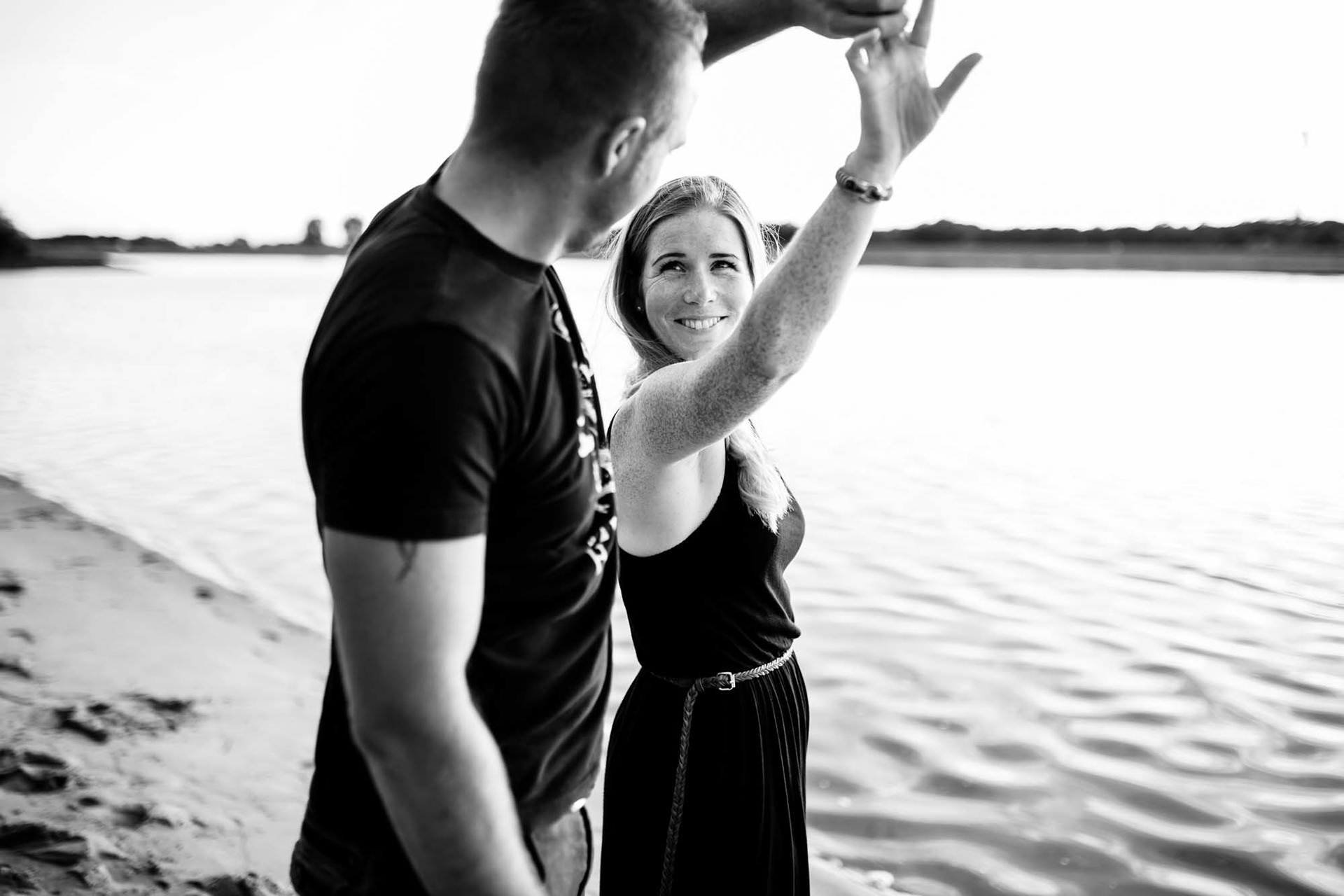Engagement Shooting | Paarshooting vor der Hochzeit an der Elbe
